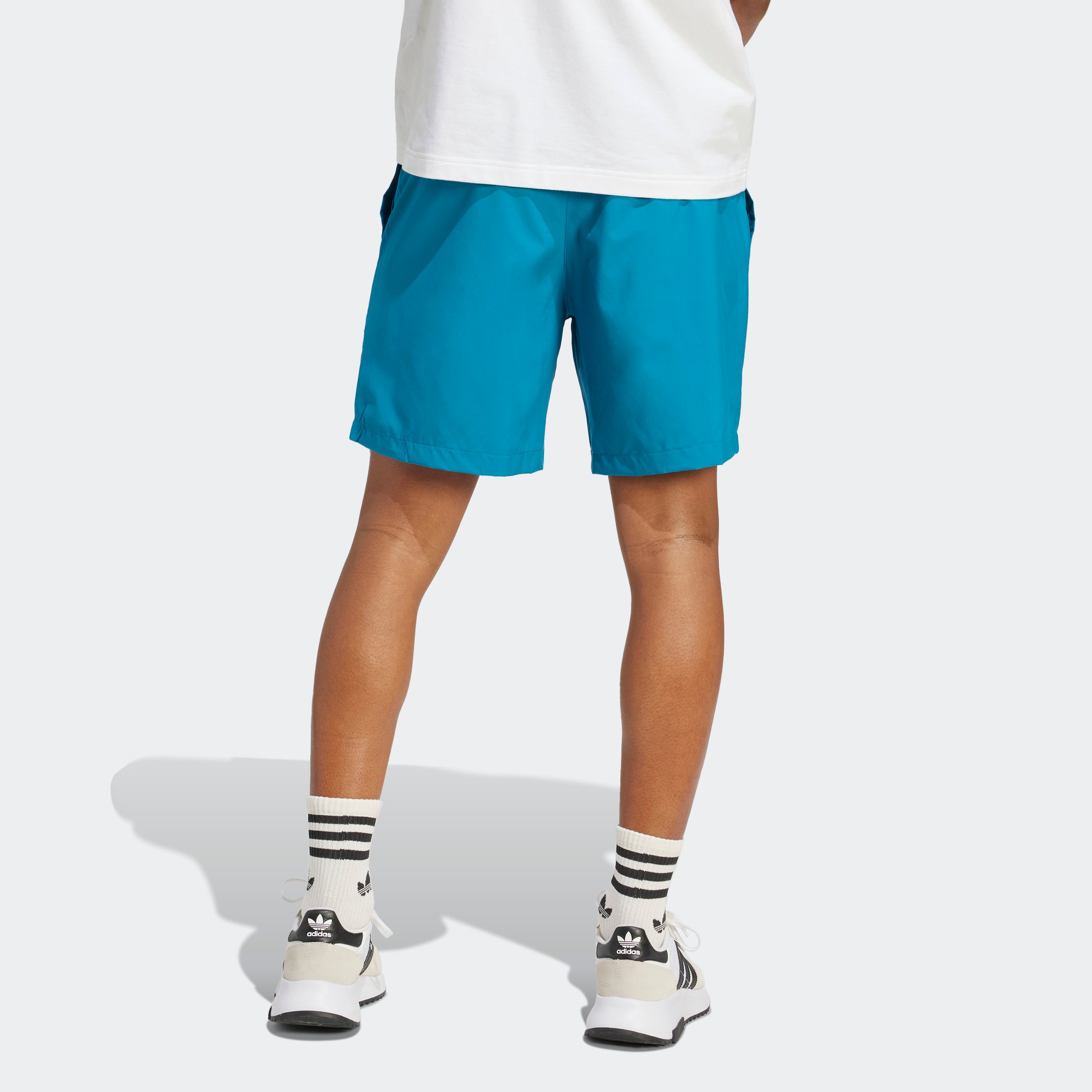 ADV WOVEN SHORT