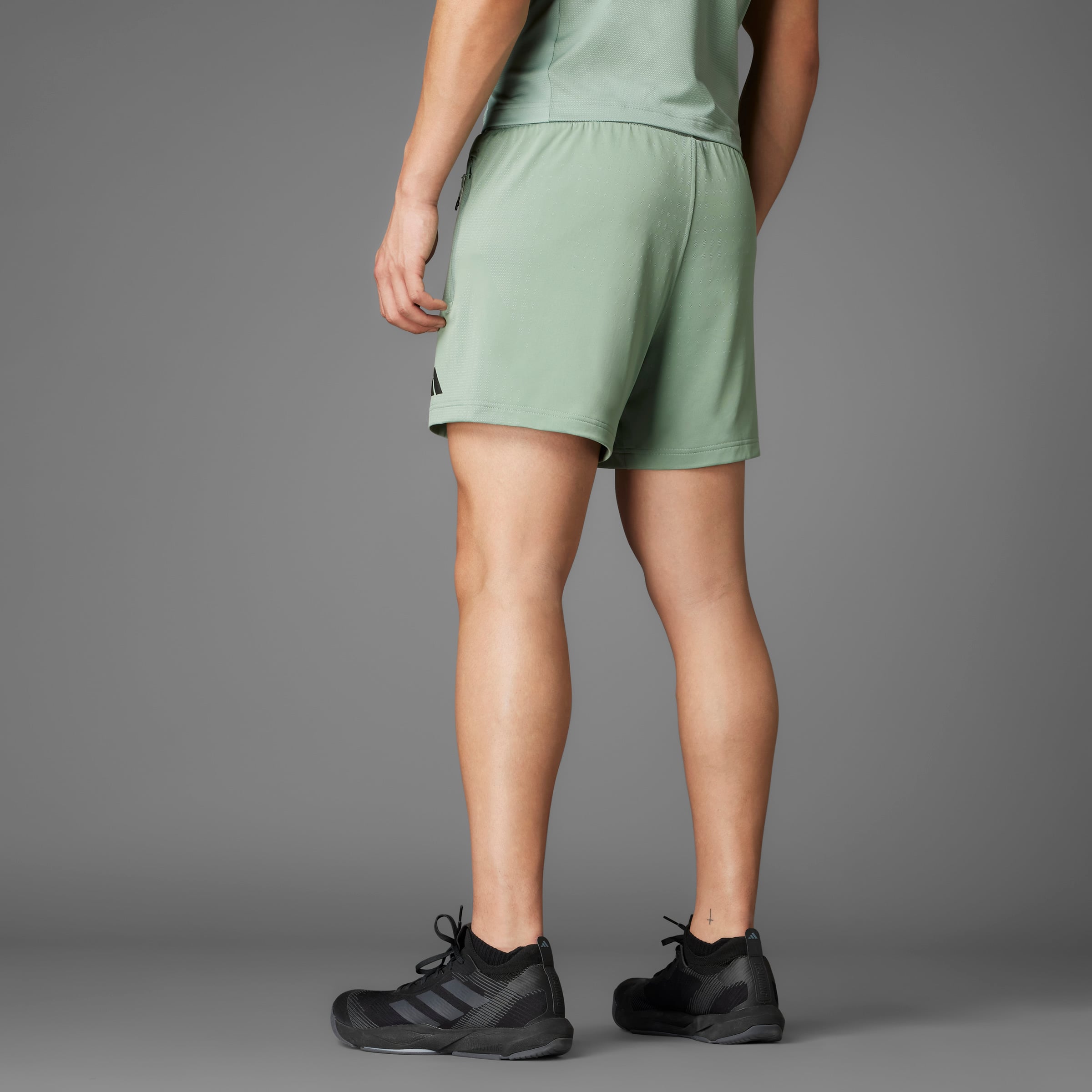 AIRCHILL SHORTS