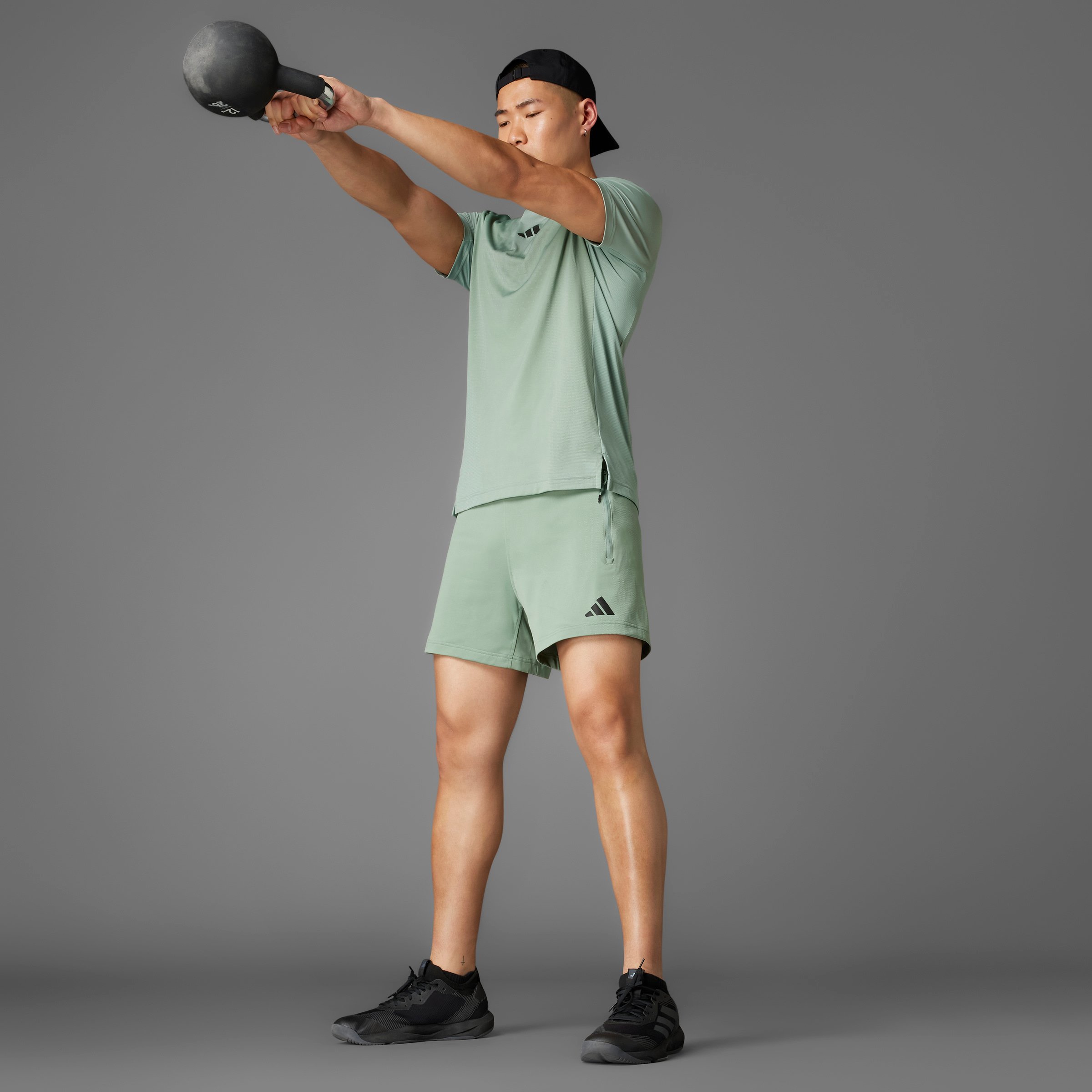 AIRCHILL SHORTS