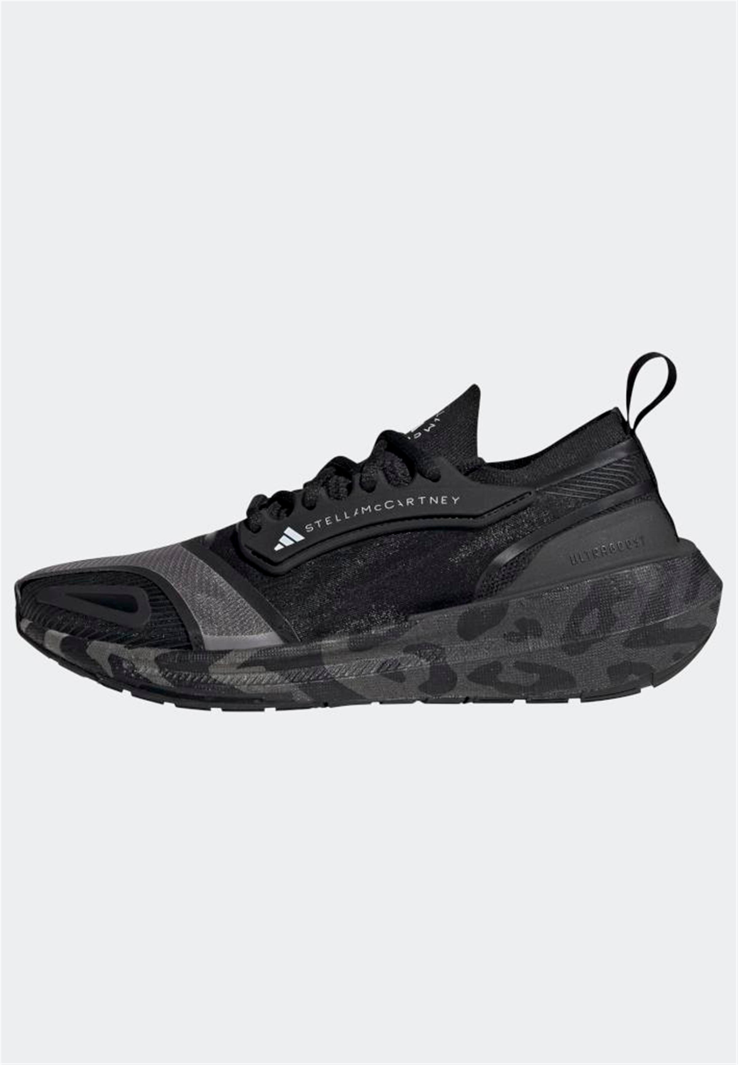aSMC ULTRABOOST 23