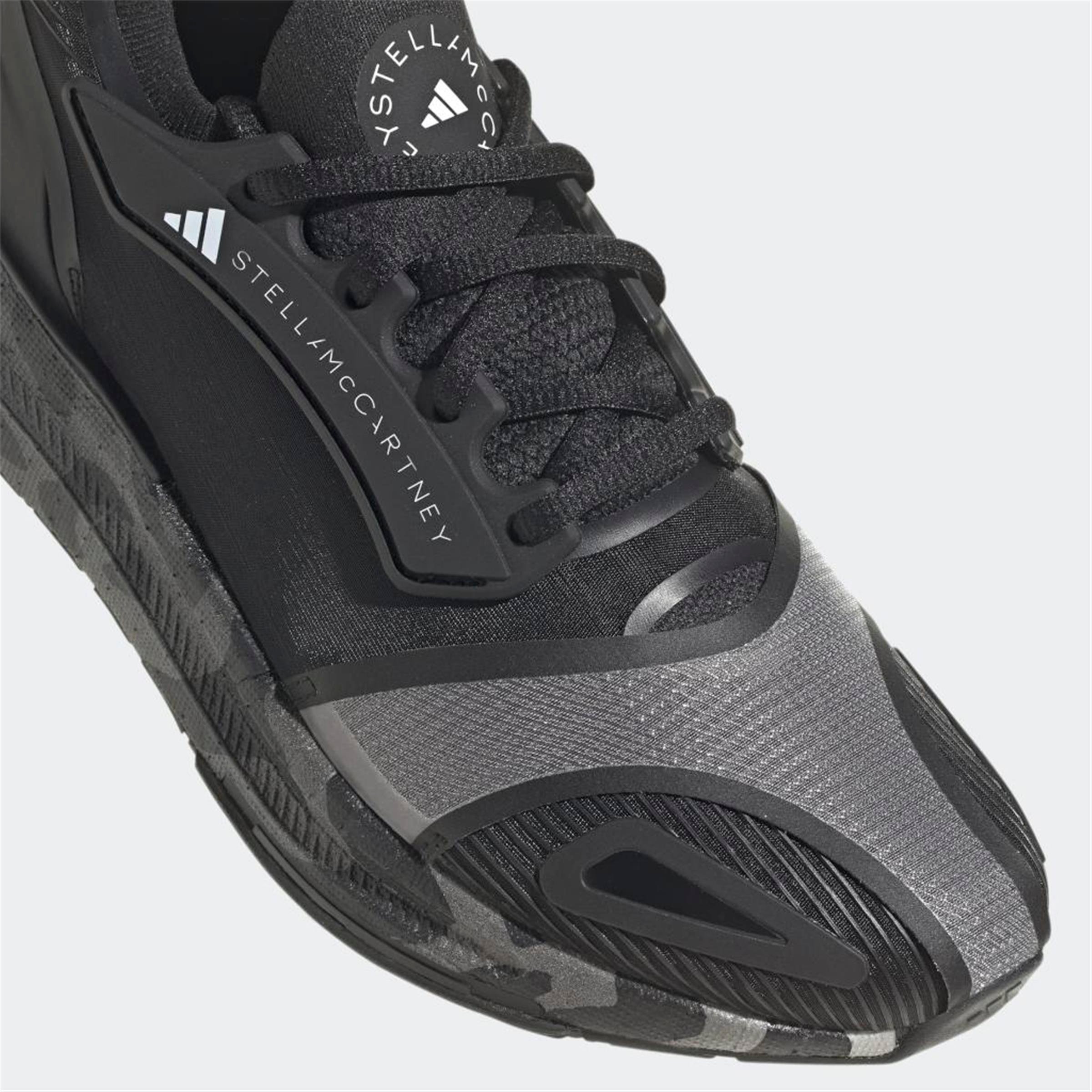 aSMC ULTRABOOST 23