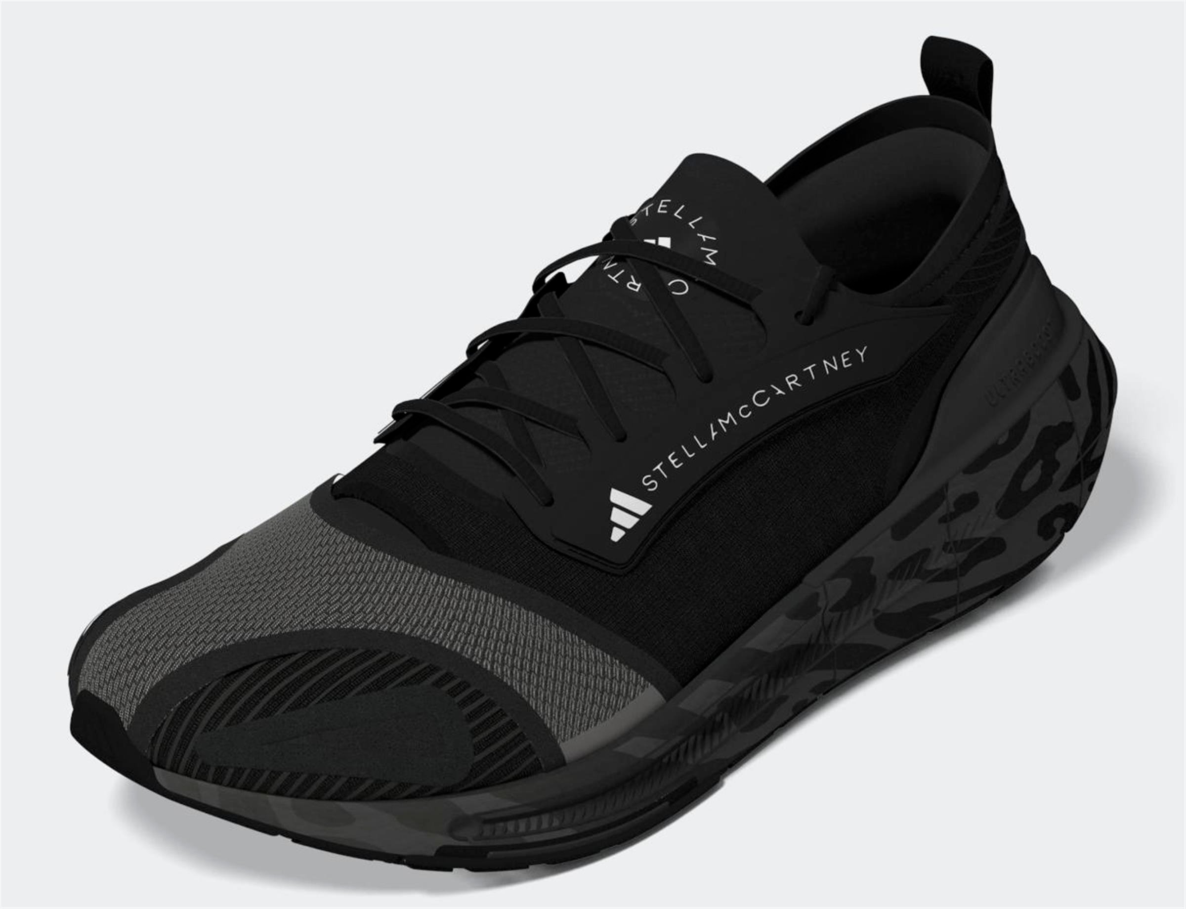 aSMC ULTRABOOST 23