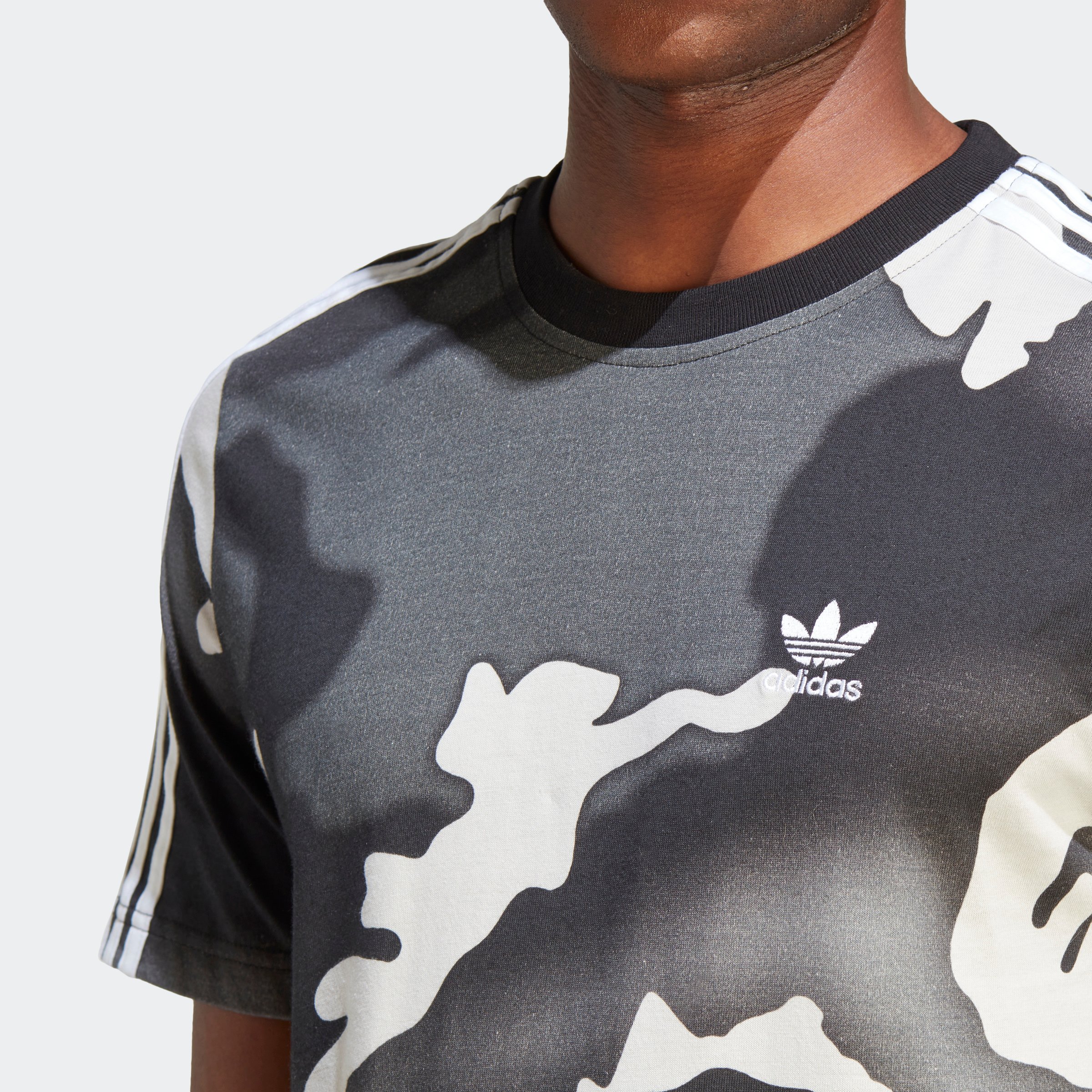 CAMO AOP TEE