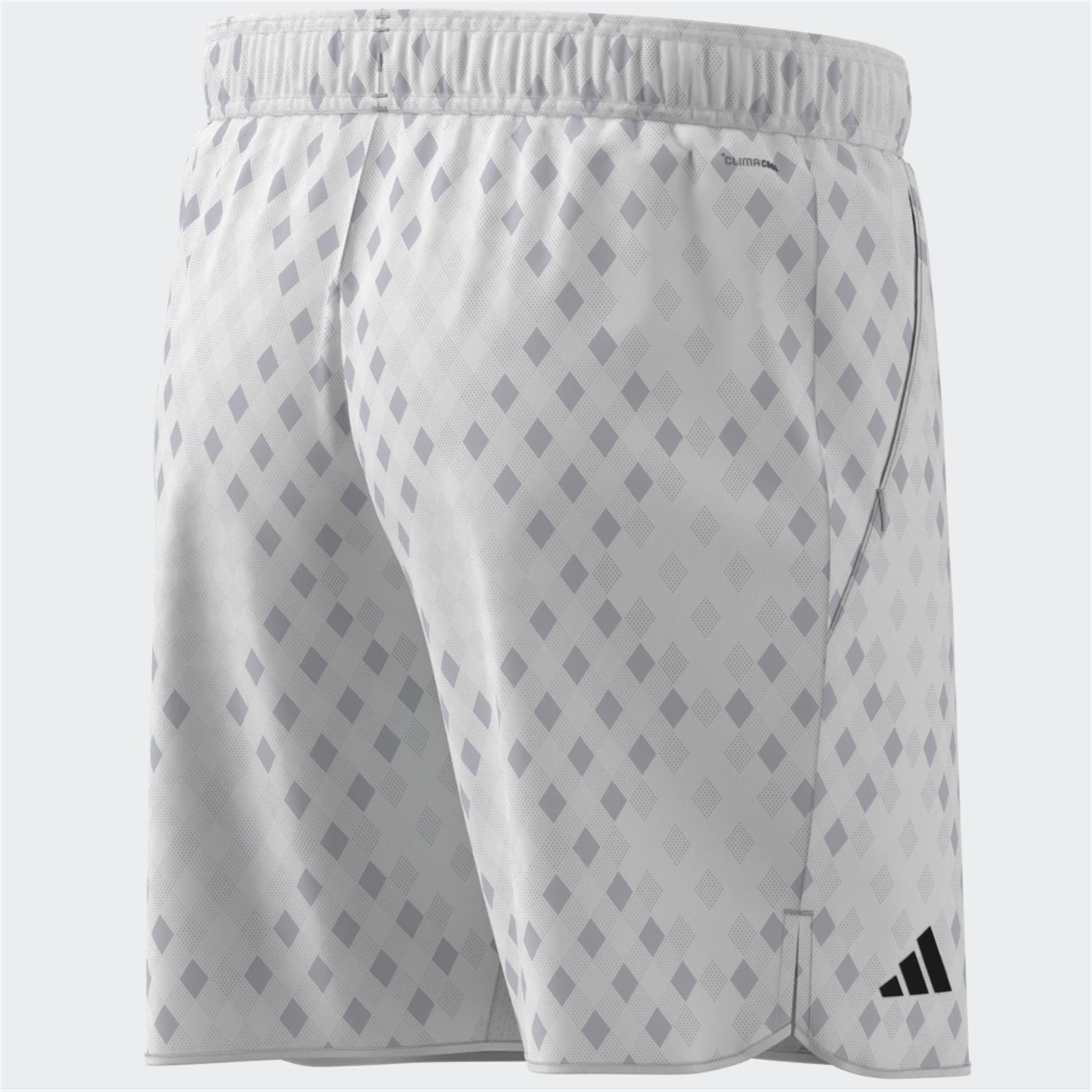 CLUB GRAPHSHORT