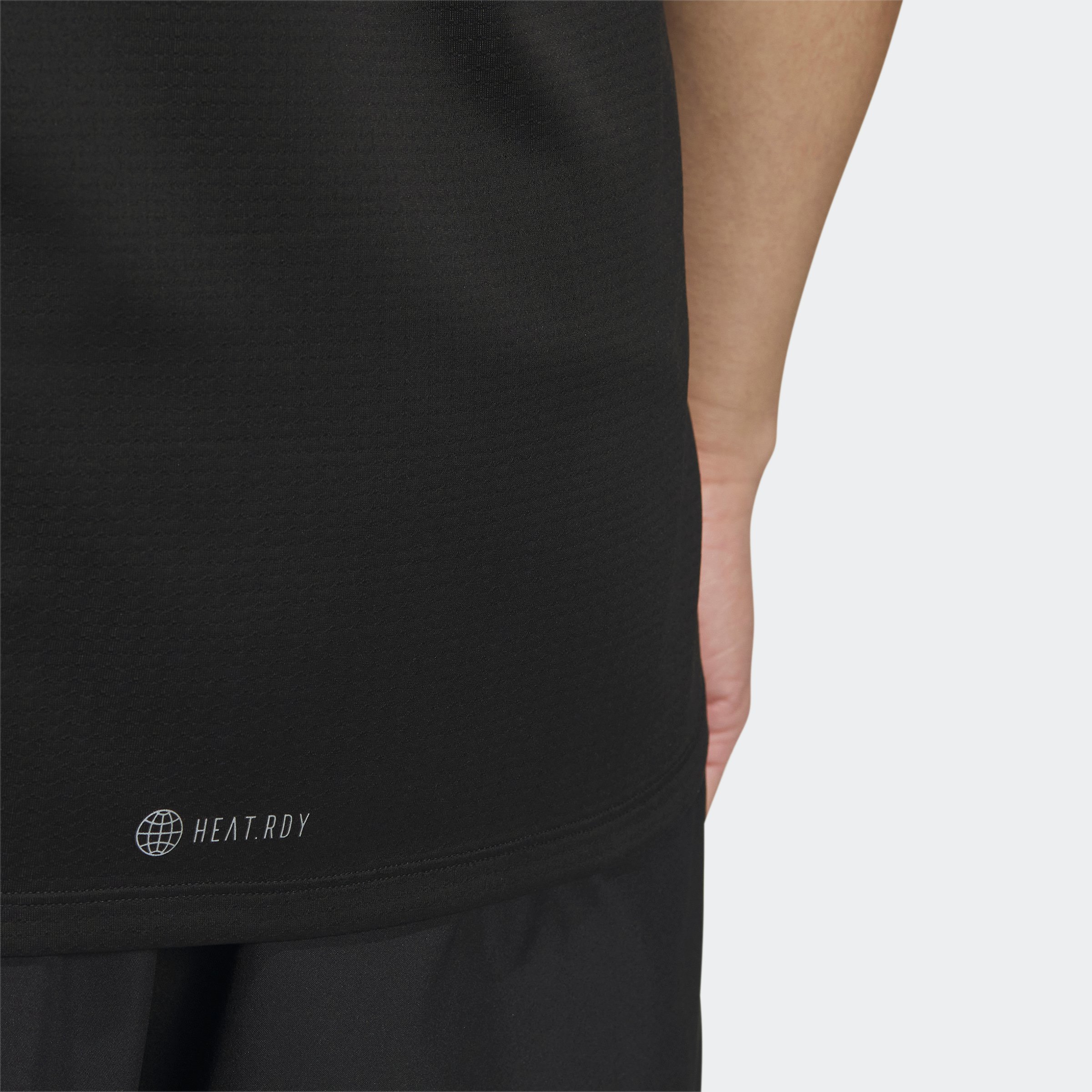 D4T HR HIIT TEE