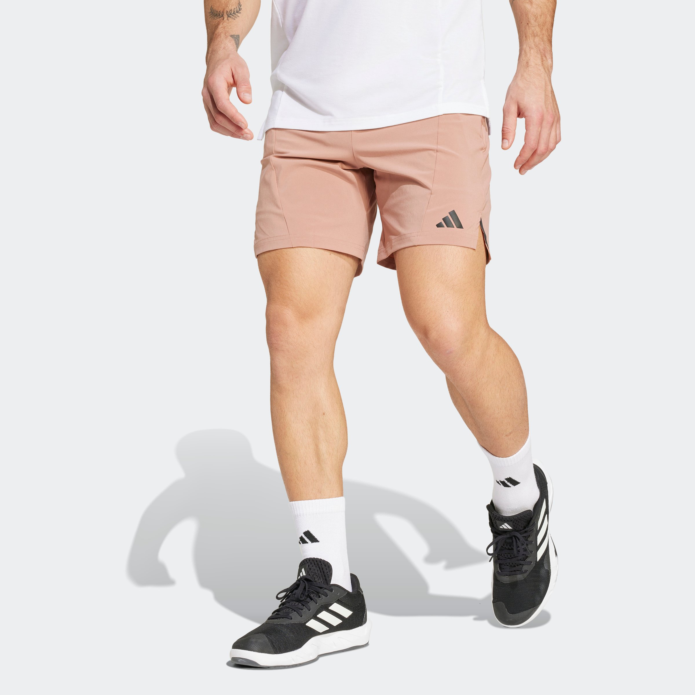 D4T SHORT