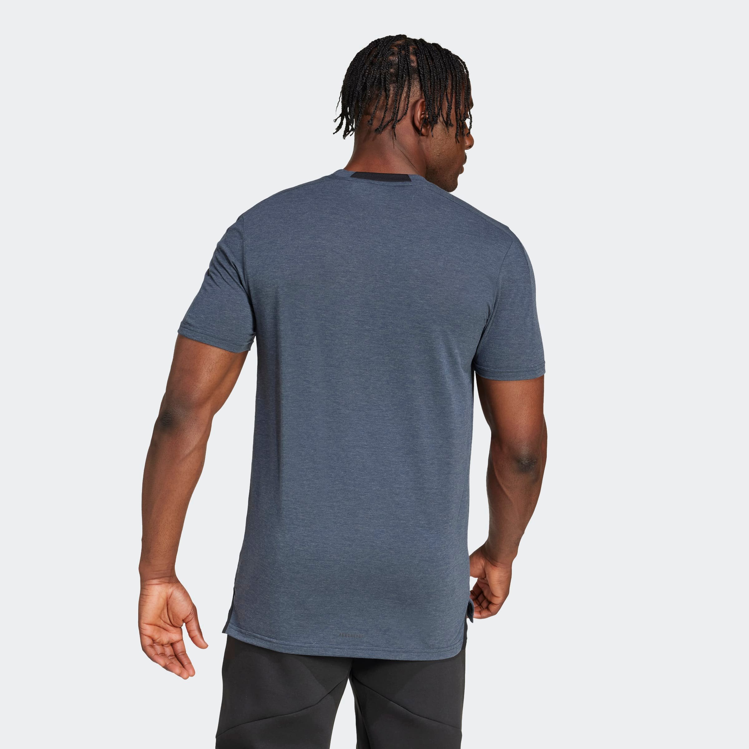 D4T TEE