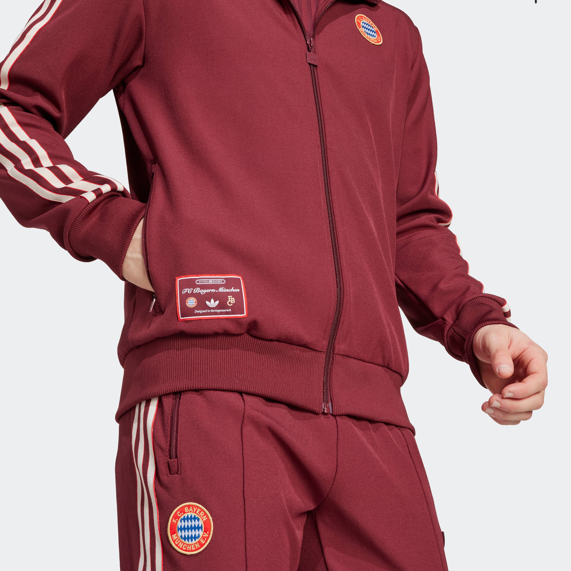 FCB ICON TT