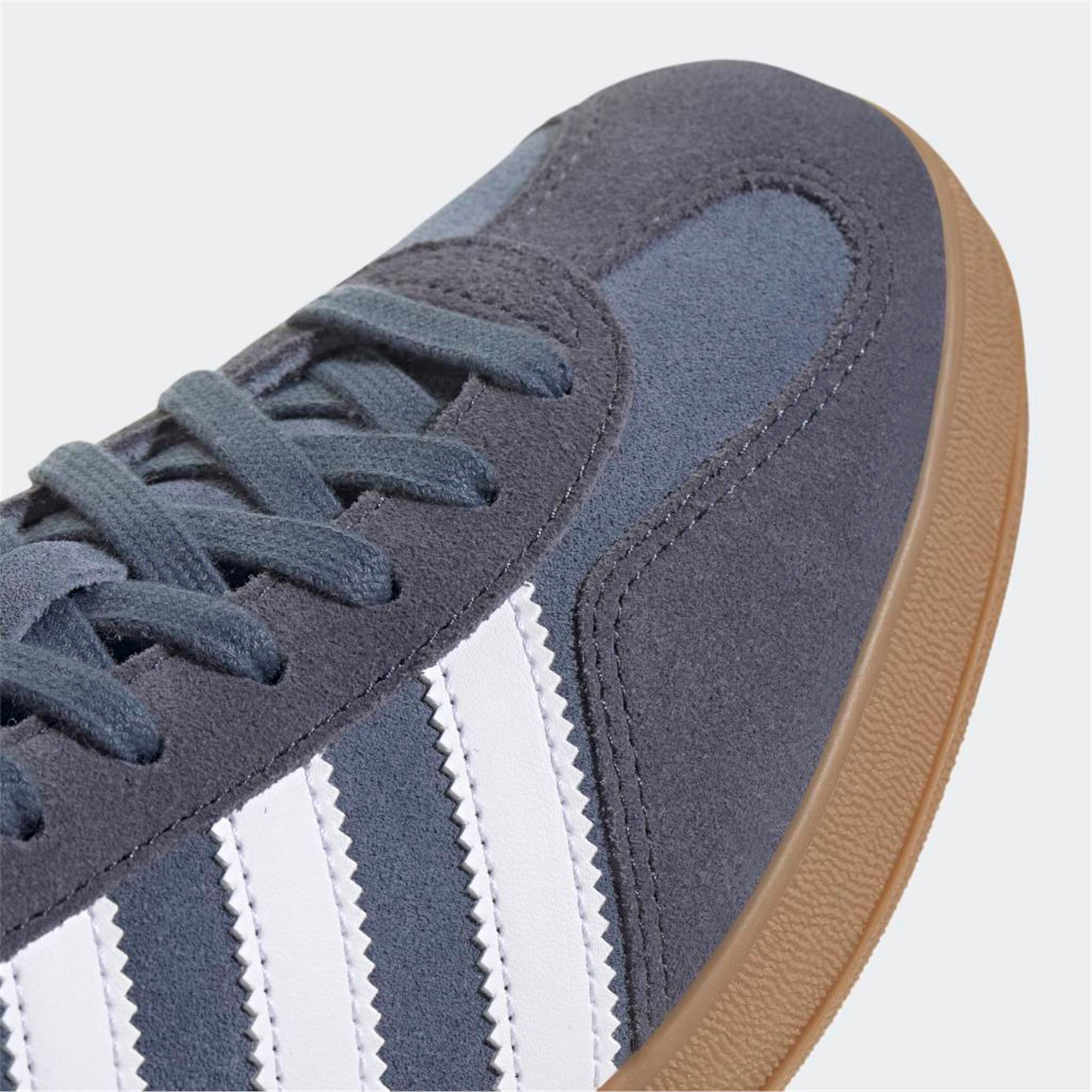 GAZELLE INDOOR