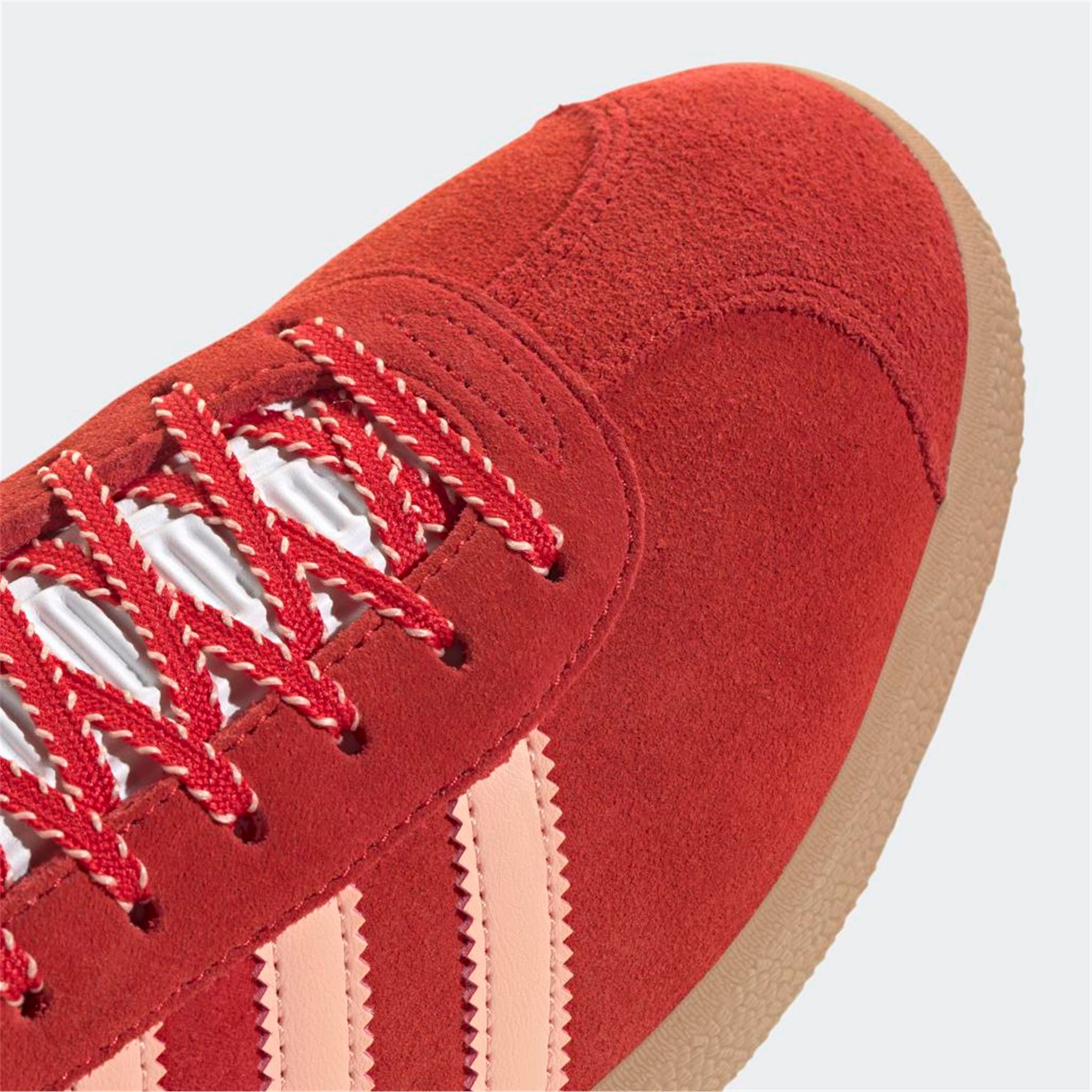 GAZELLE W
