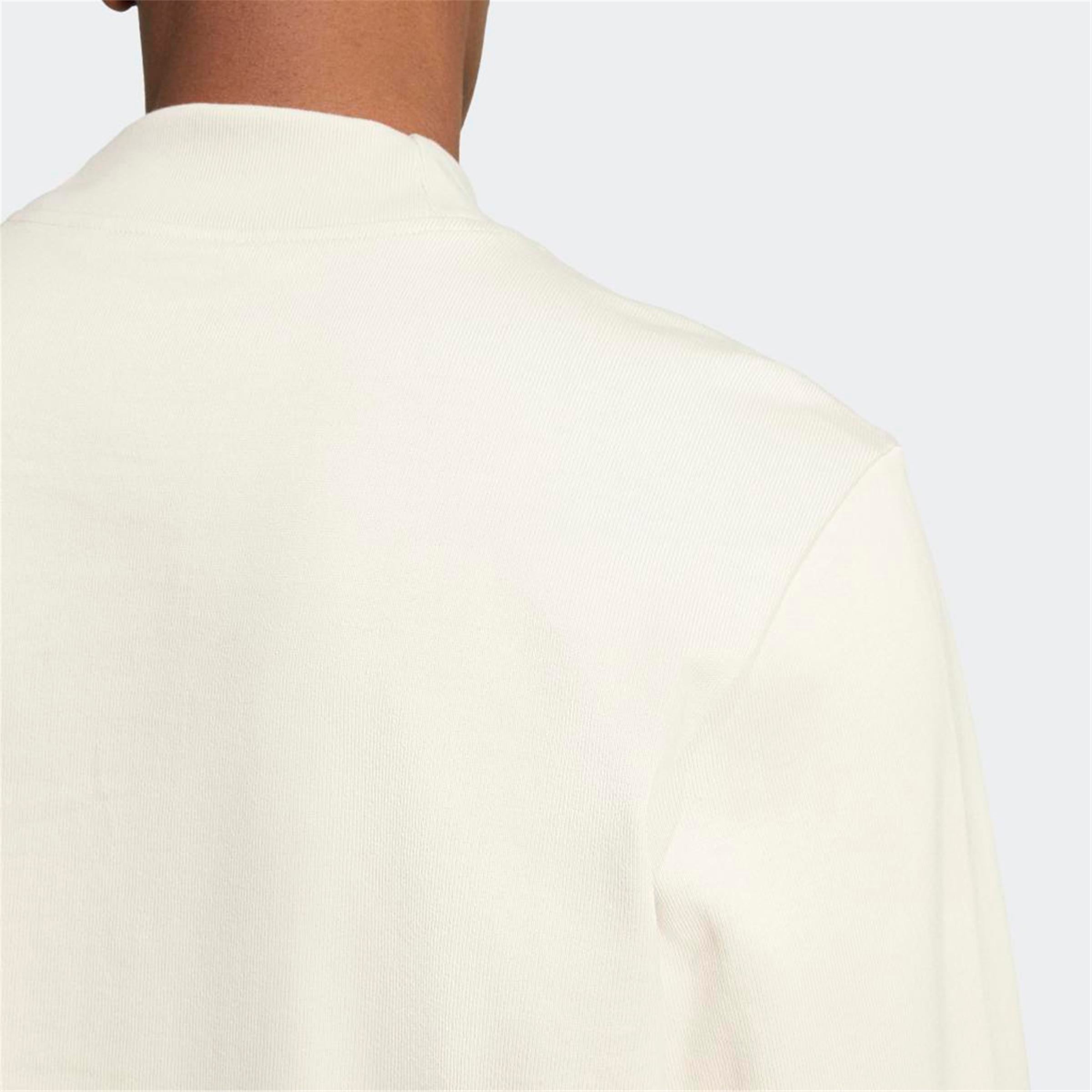 LS MOCK NECK Q1