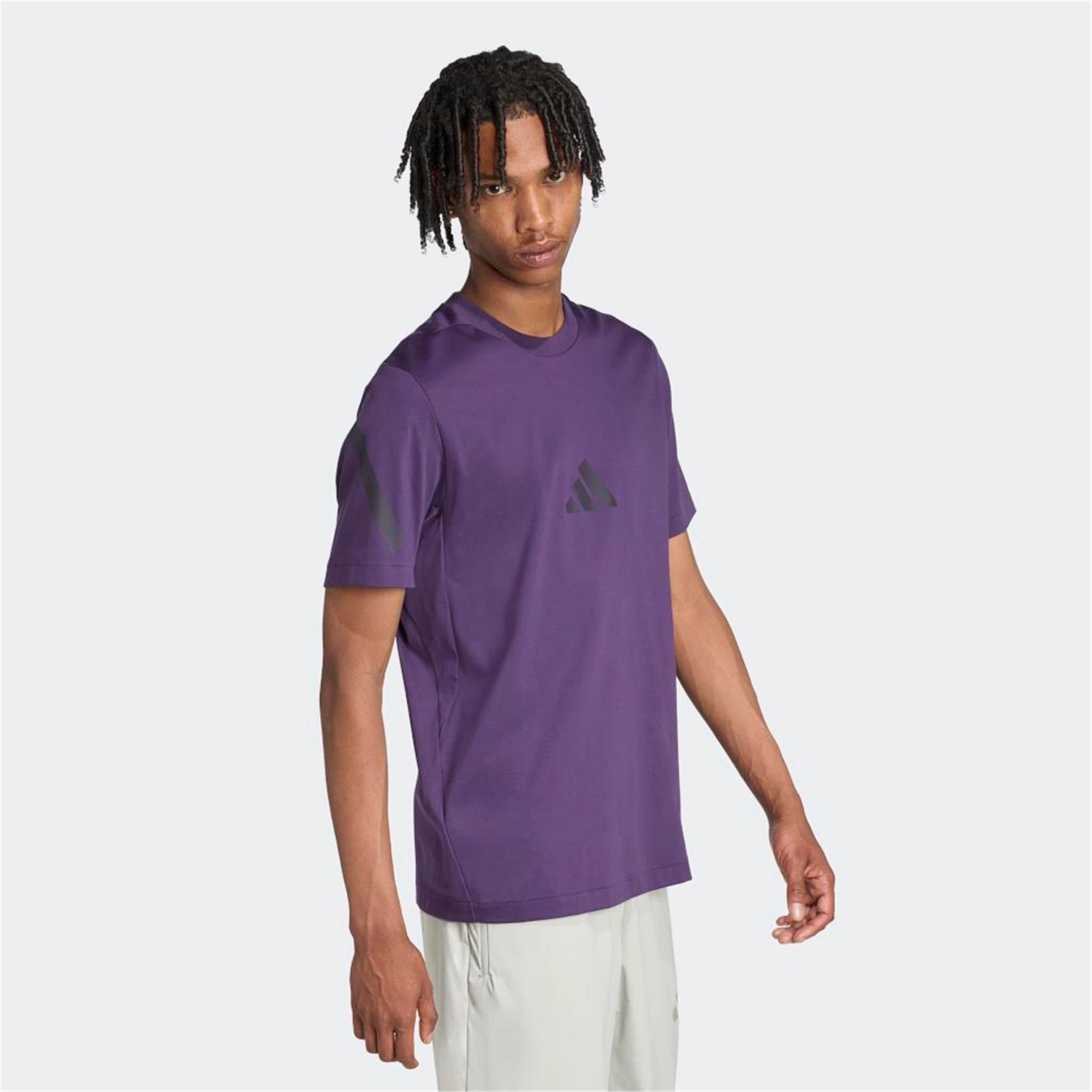 M Z.N.E. TEE