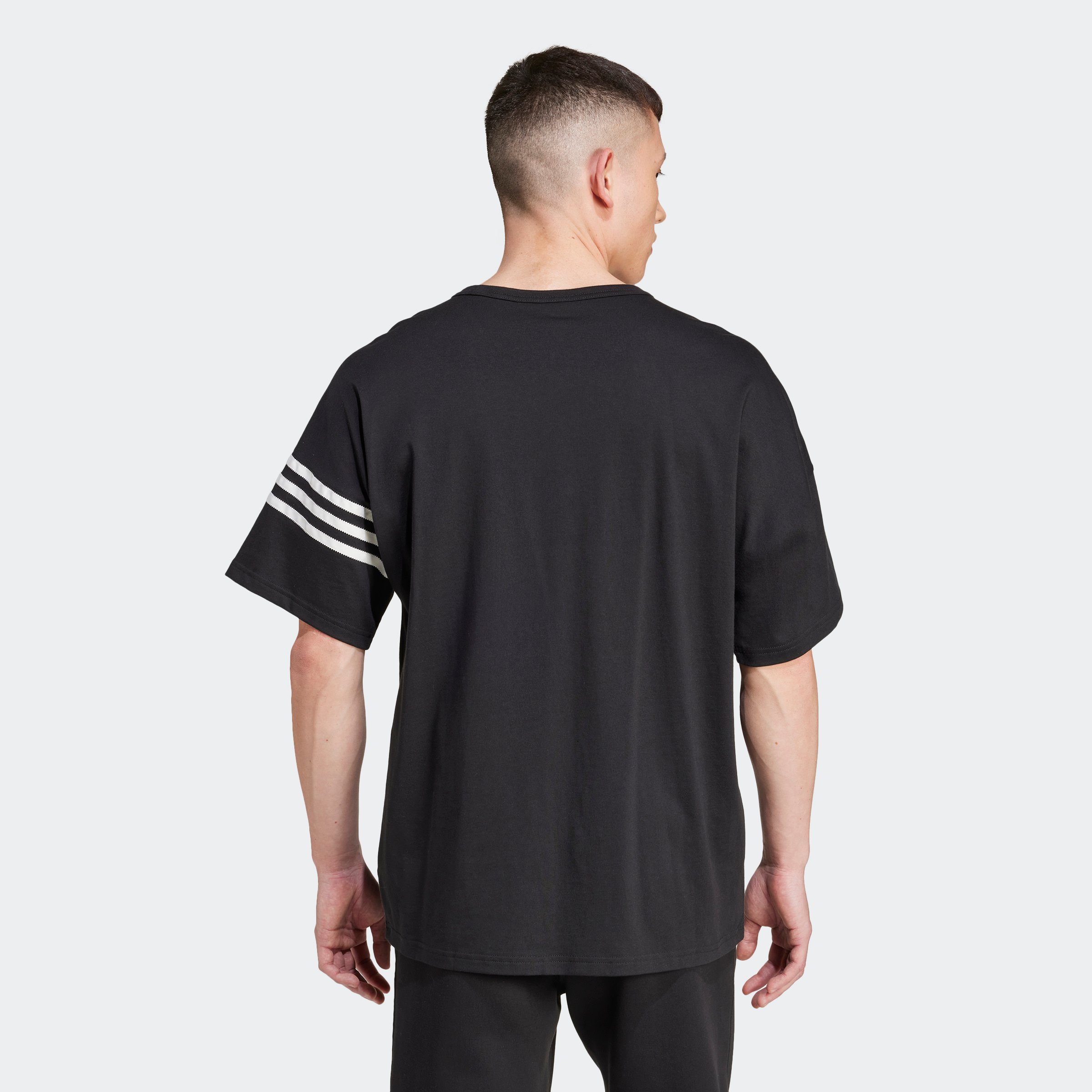 NEU C TEE