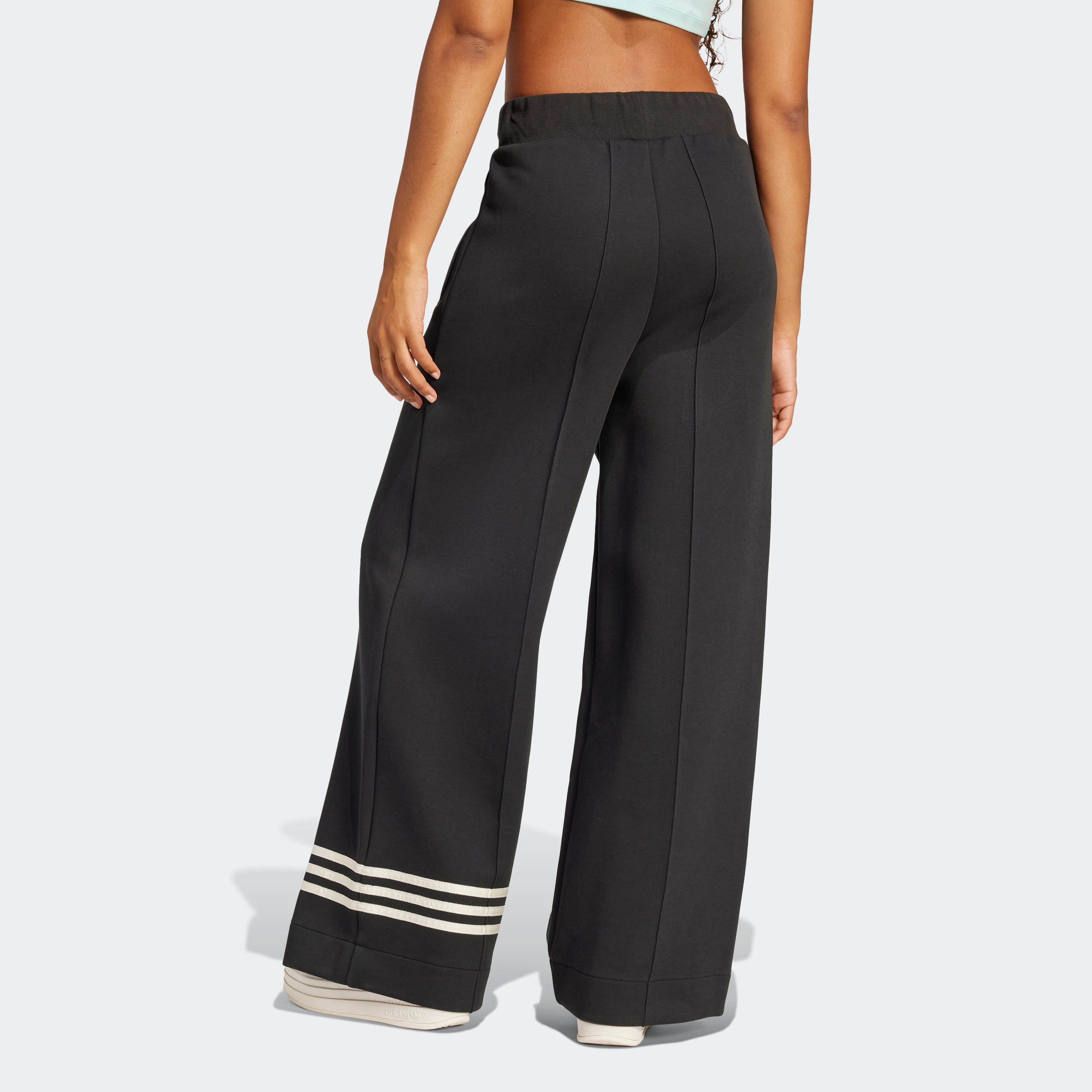NEUCL TRACKPANT