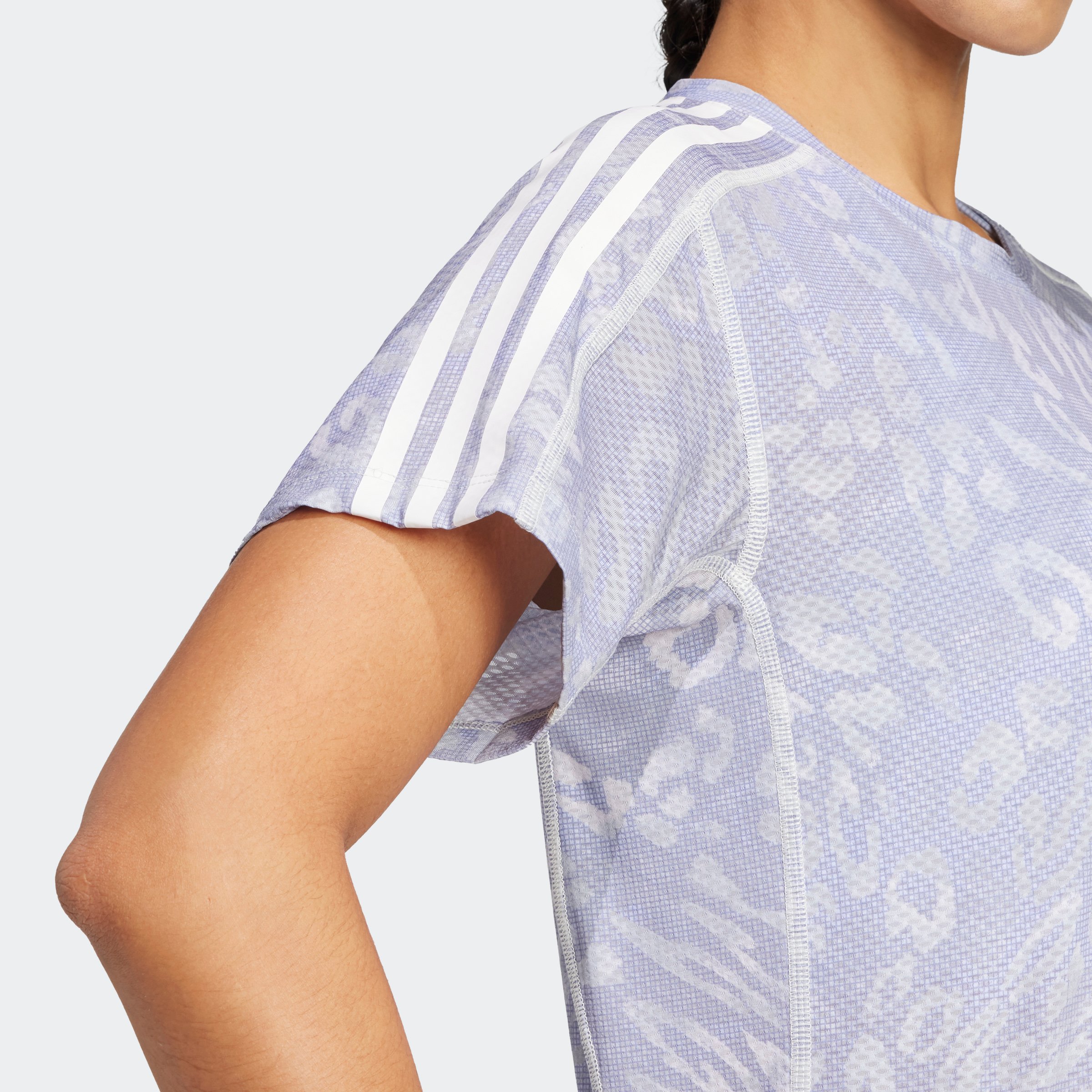 OTR E AOP TEE W