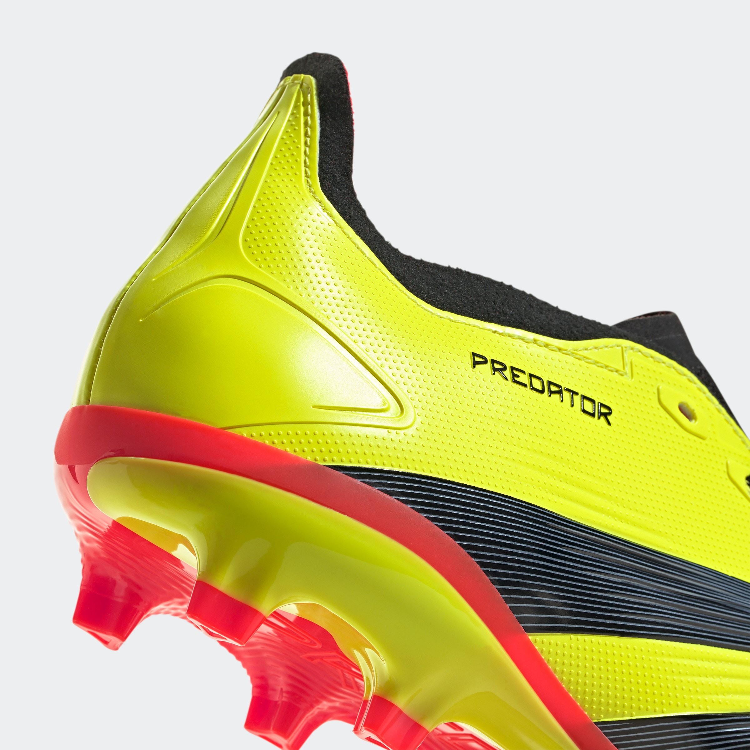 PREDATOR LEAGUE FG