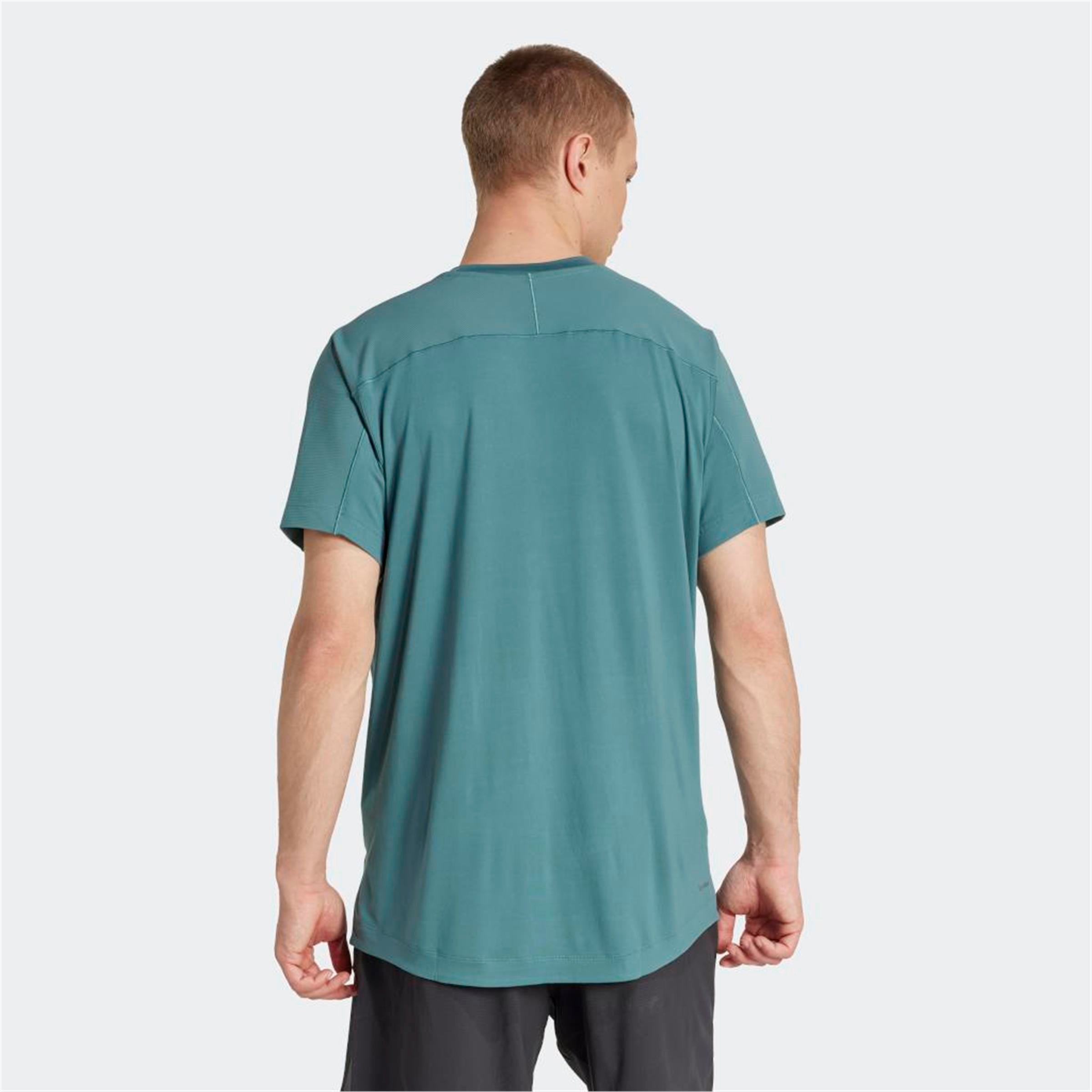PUREMOTION TEE