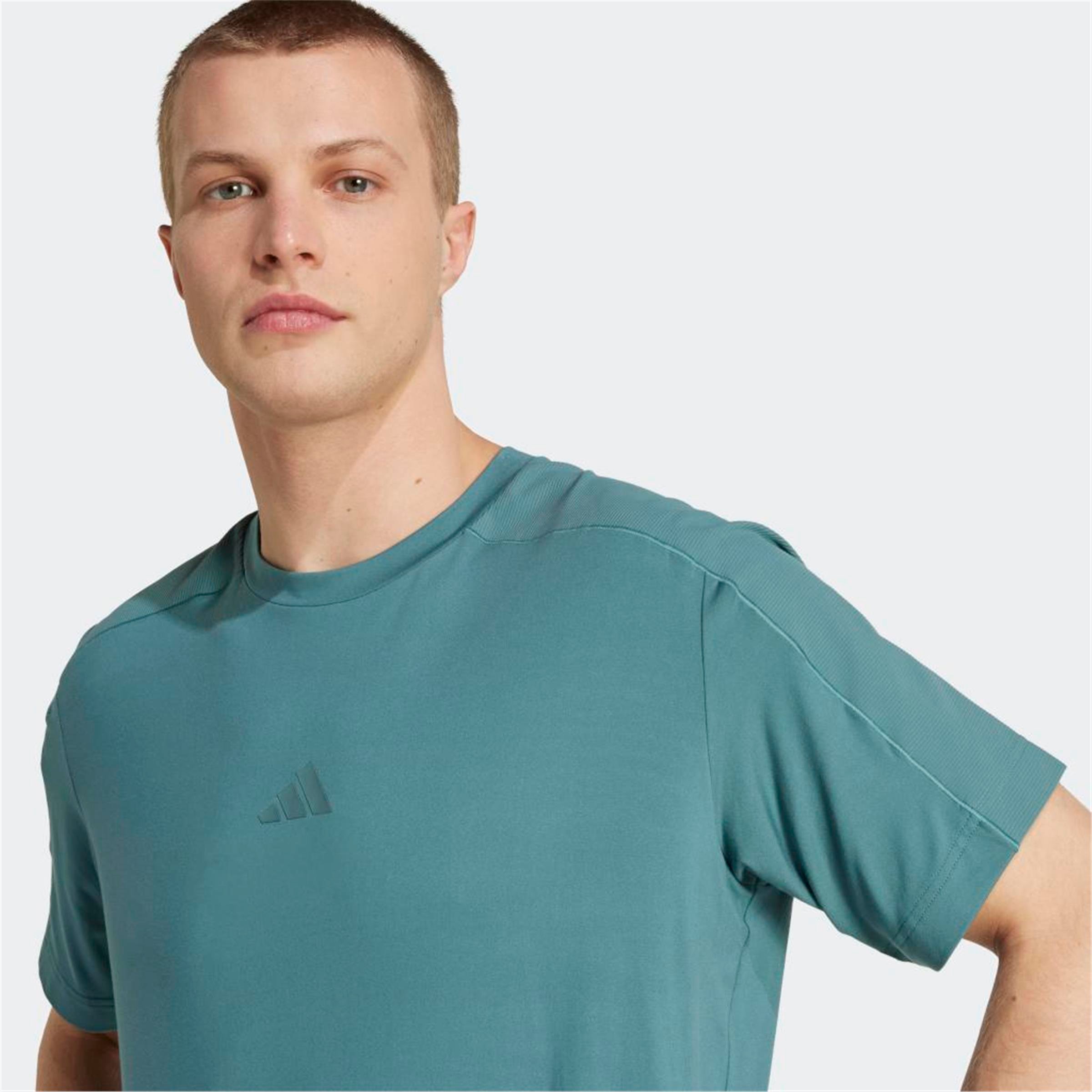 PUREMOTION TEE