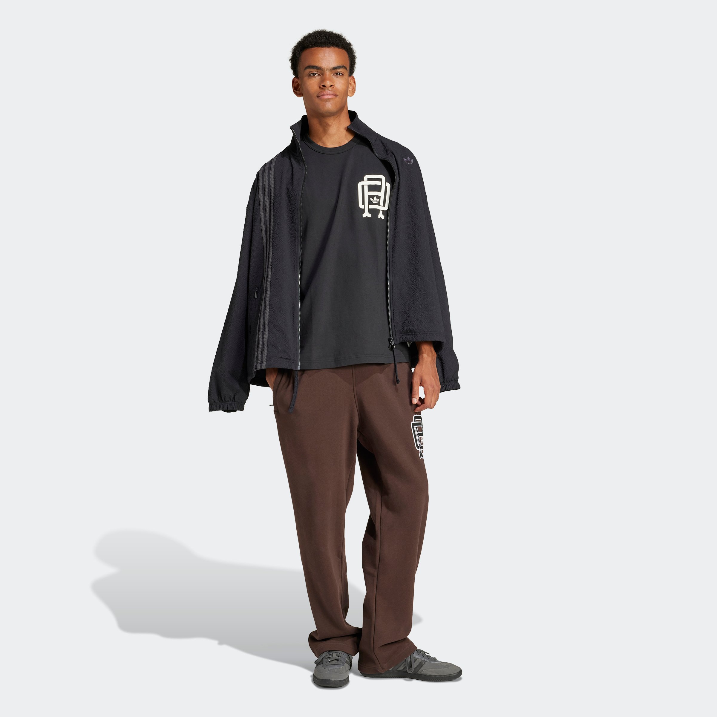 Q12 VARSITY TEE