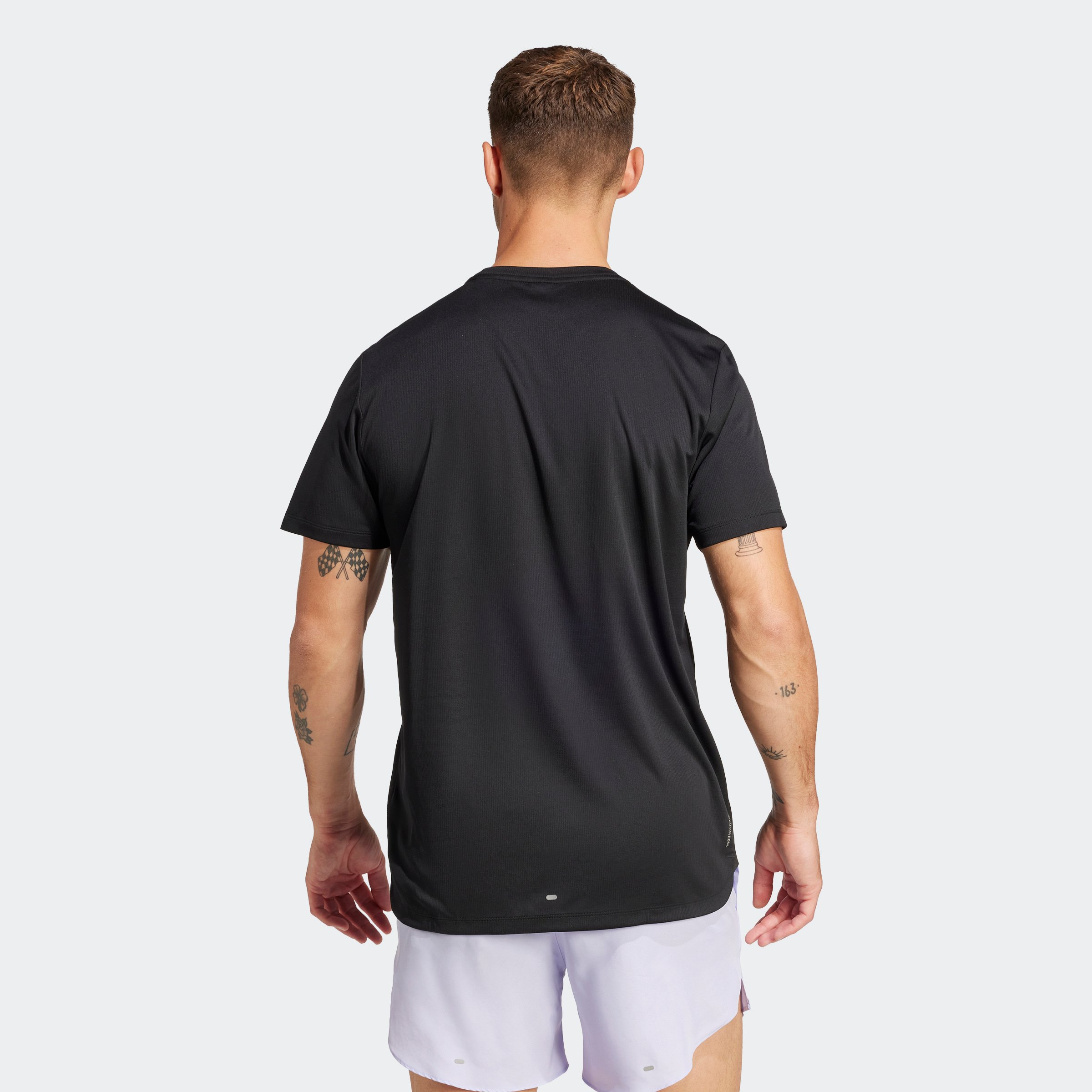 RUN IT BL TEE M