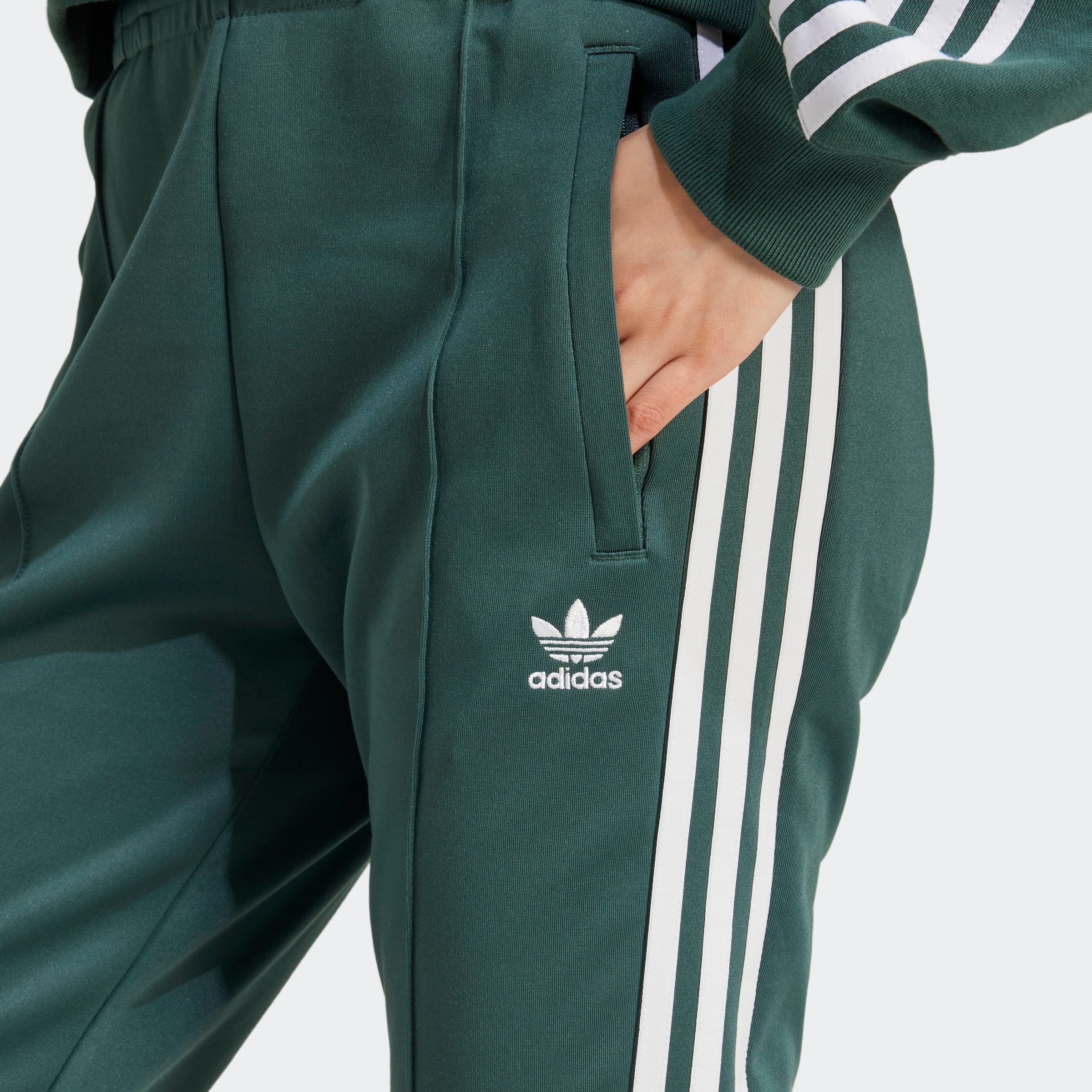SST  TRACK PANT