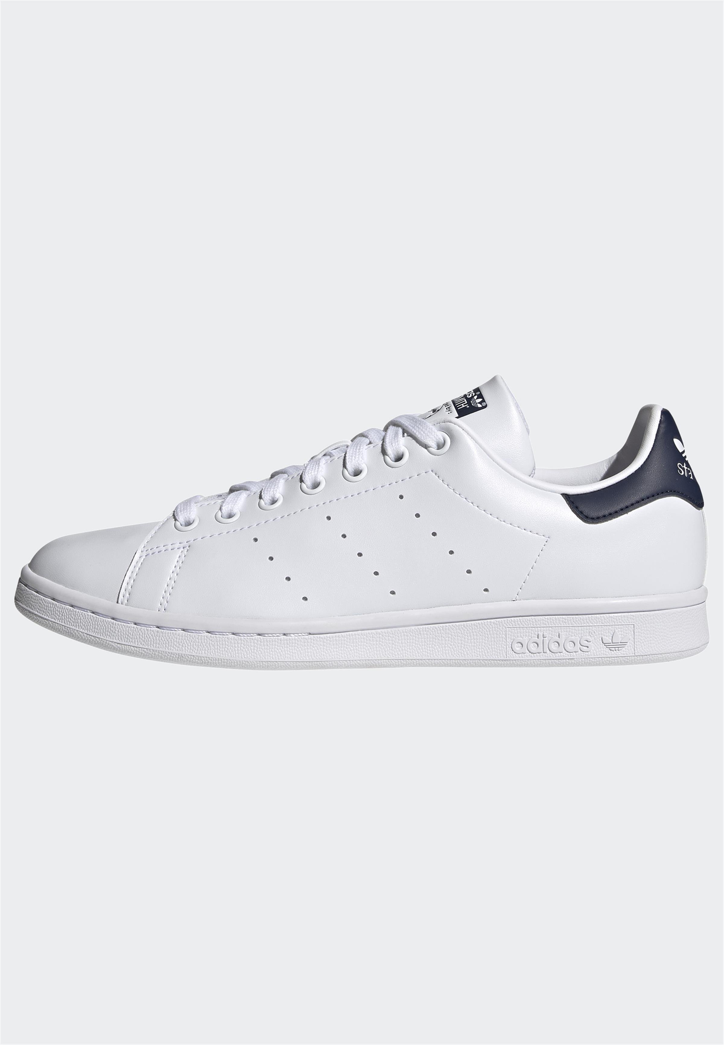 STAN SMITH