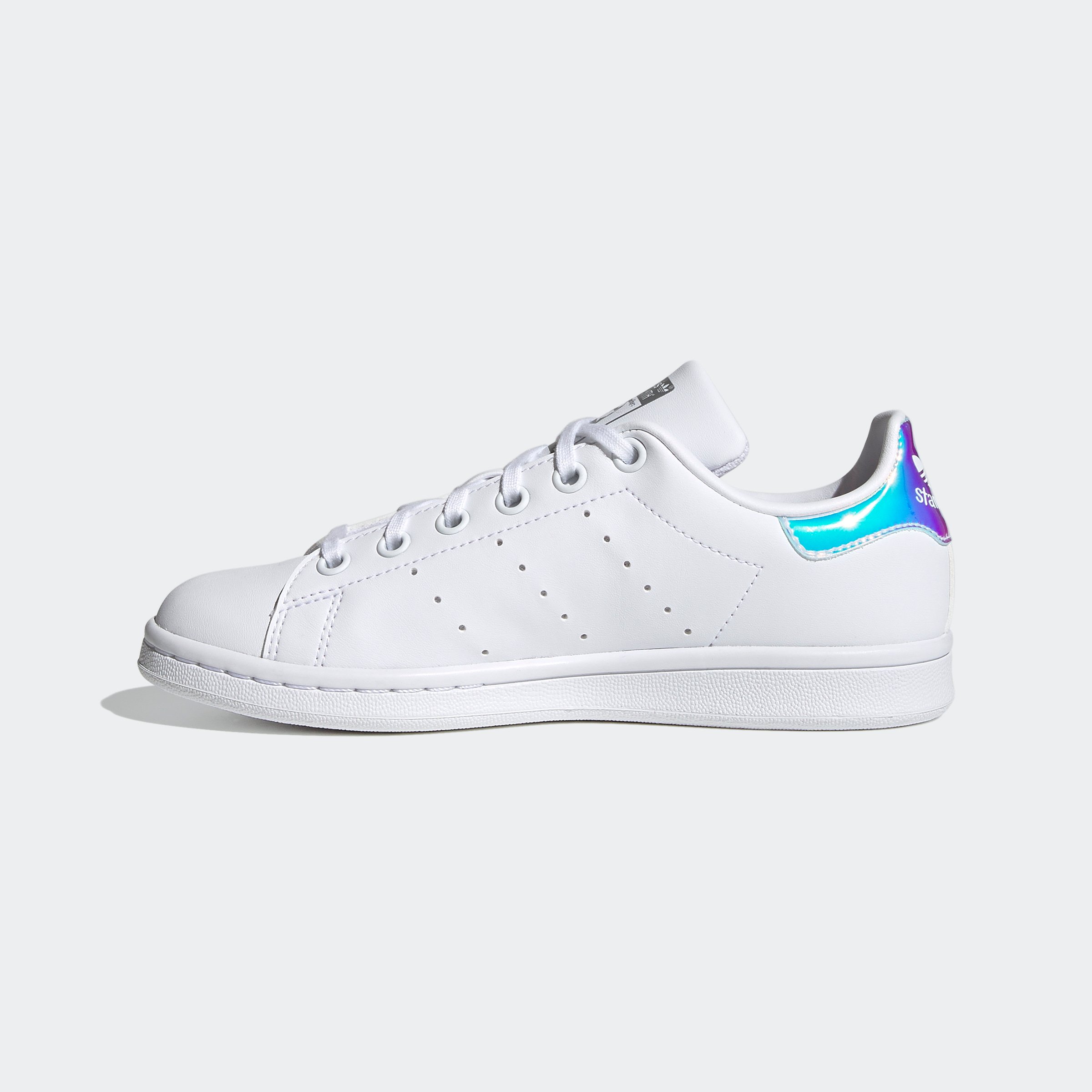 STAN SMITH J