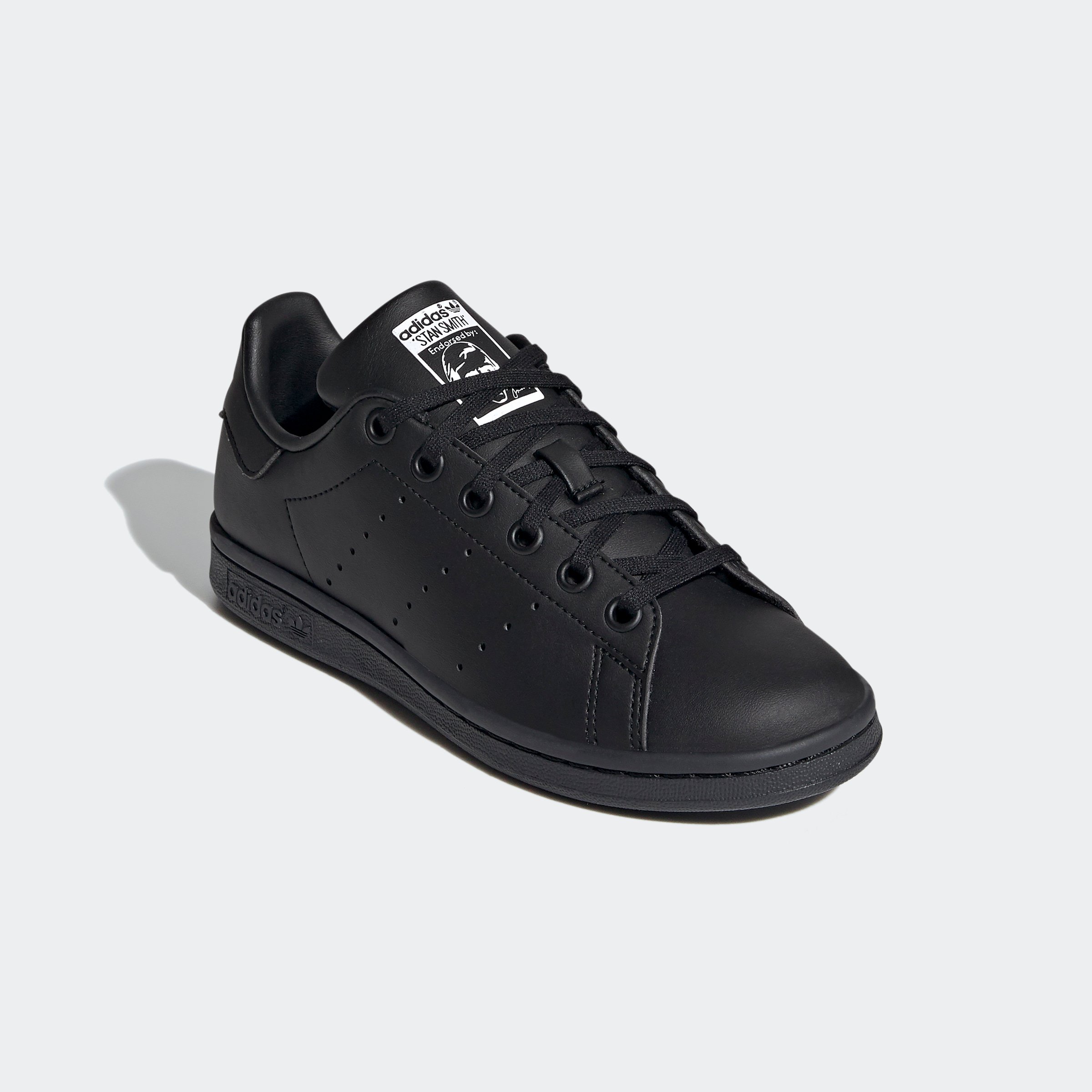 STAN SMITH J