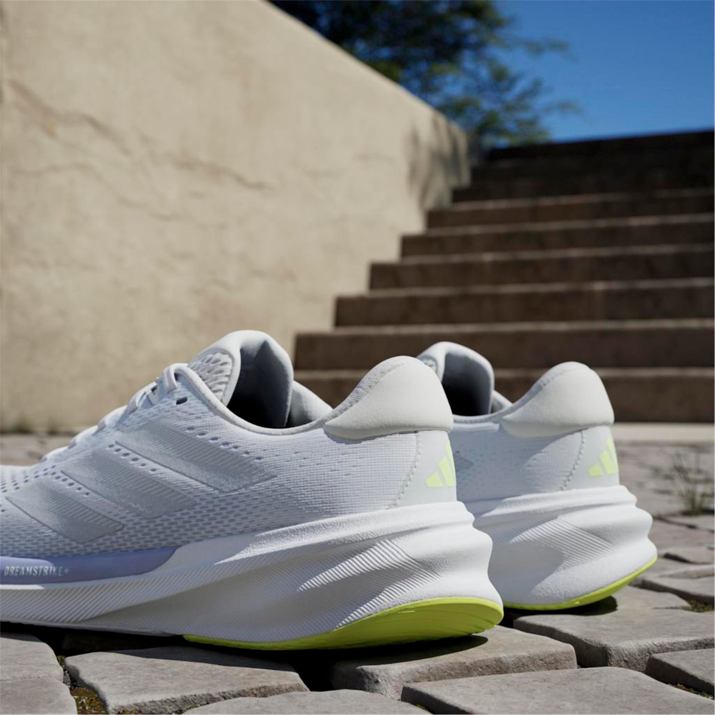 SUPERNOVA STRIDE 2 W