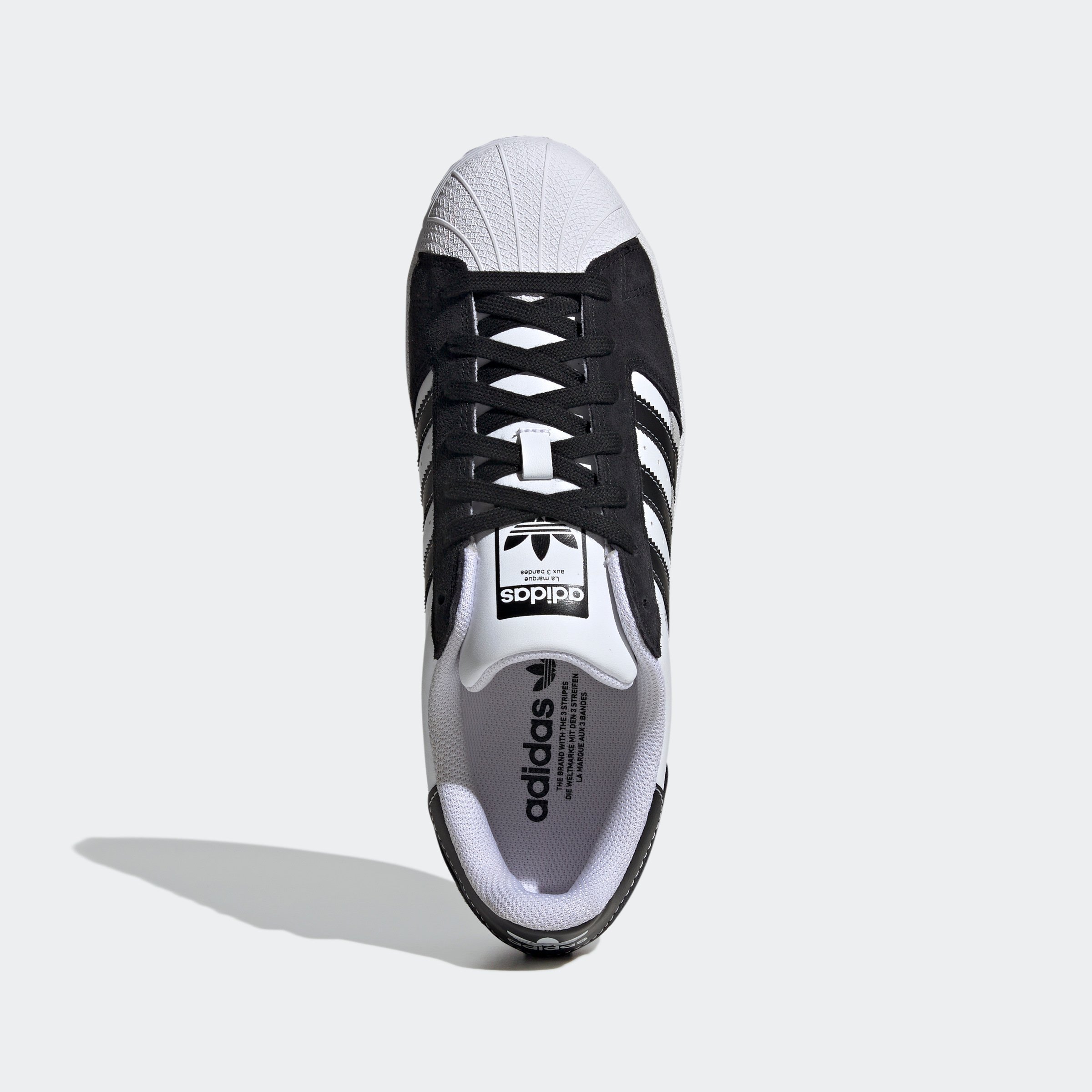 SUPERSTAR