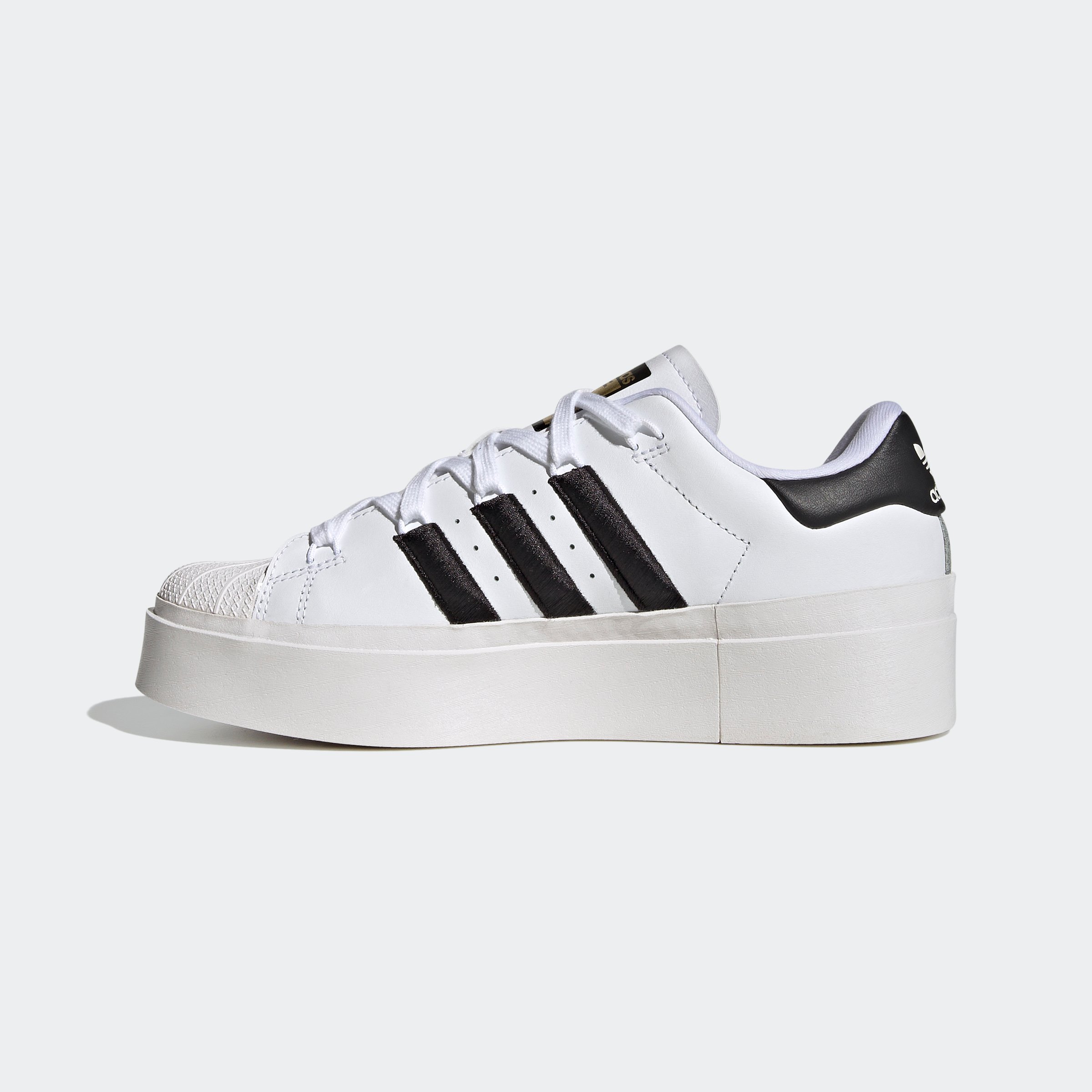 SUPERSTAR BONEGA W