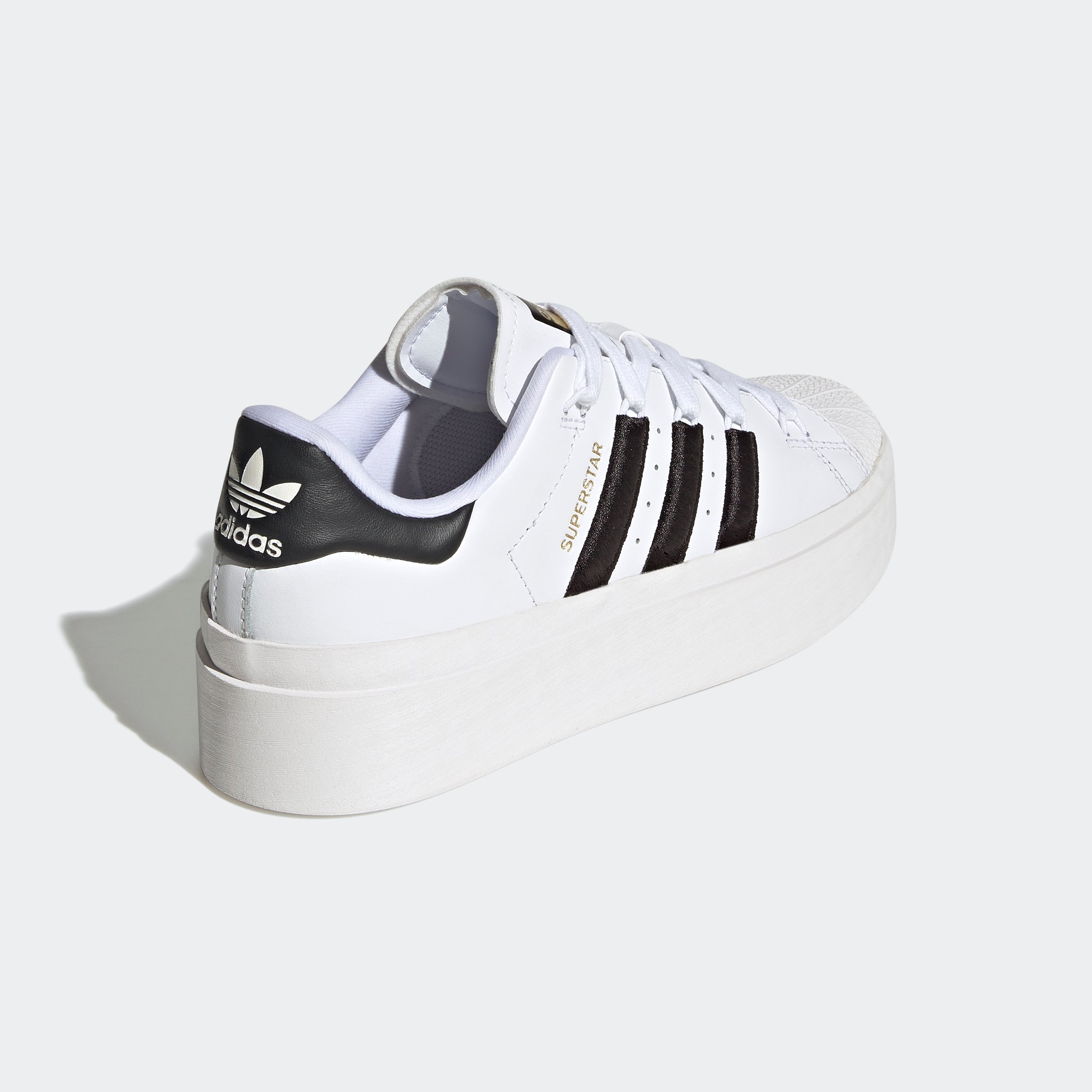 SUPERSTAR BONEGA W