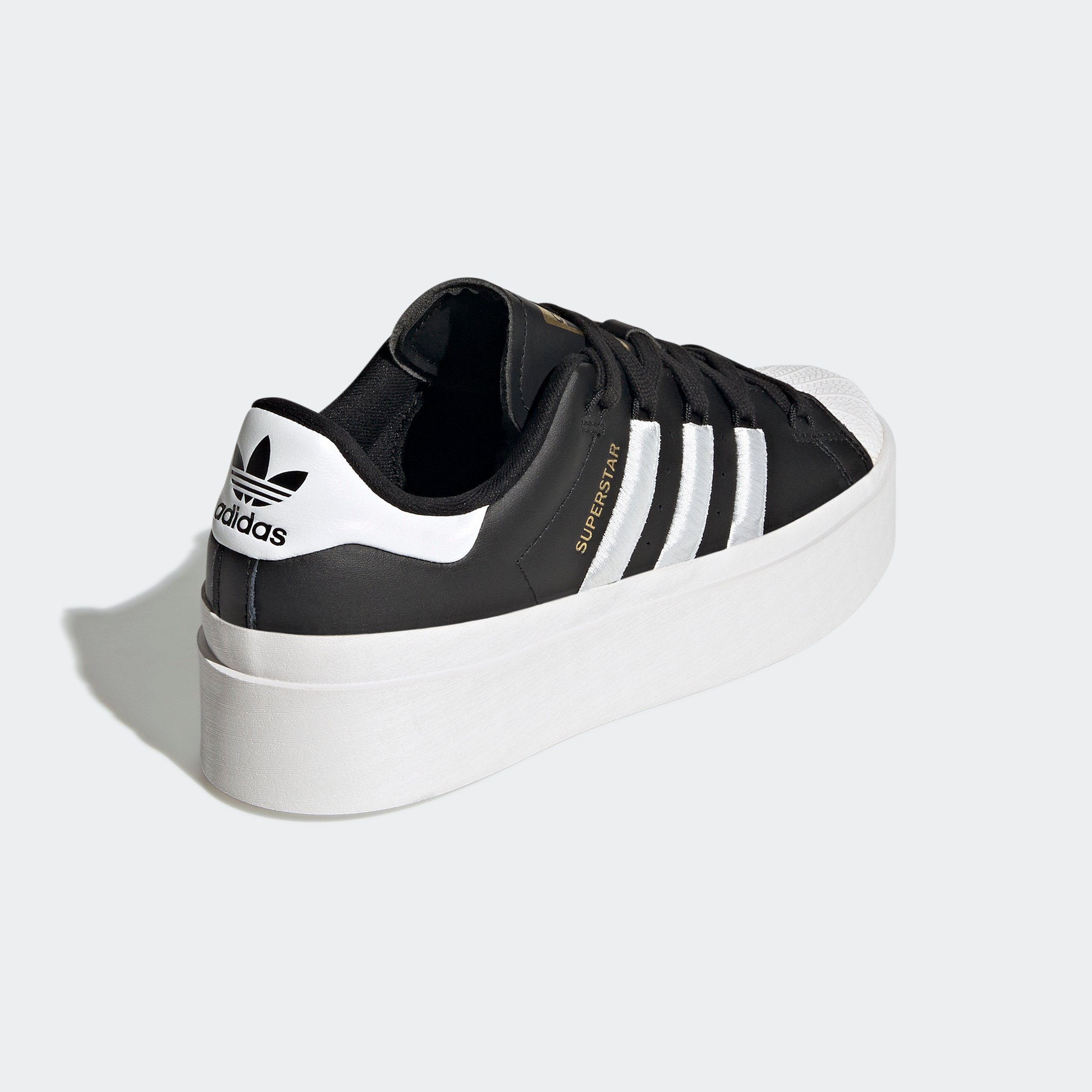 SUPERSTAR BONEGA W