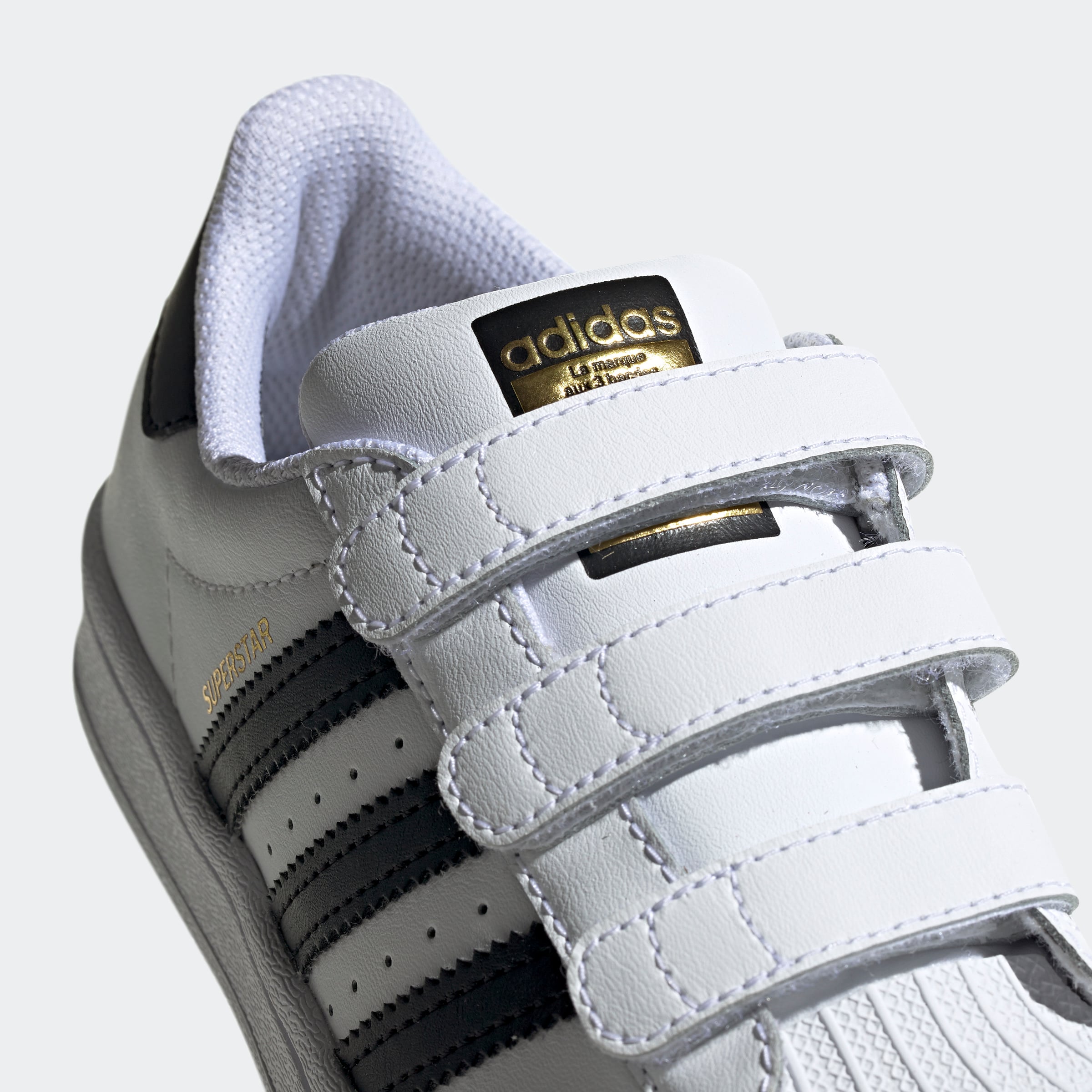 SUPERSTAR CF C