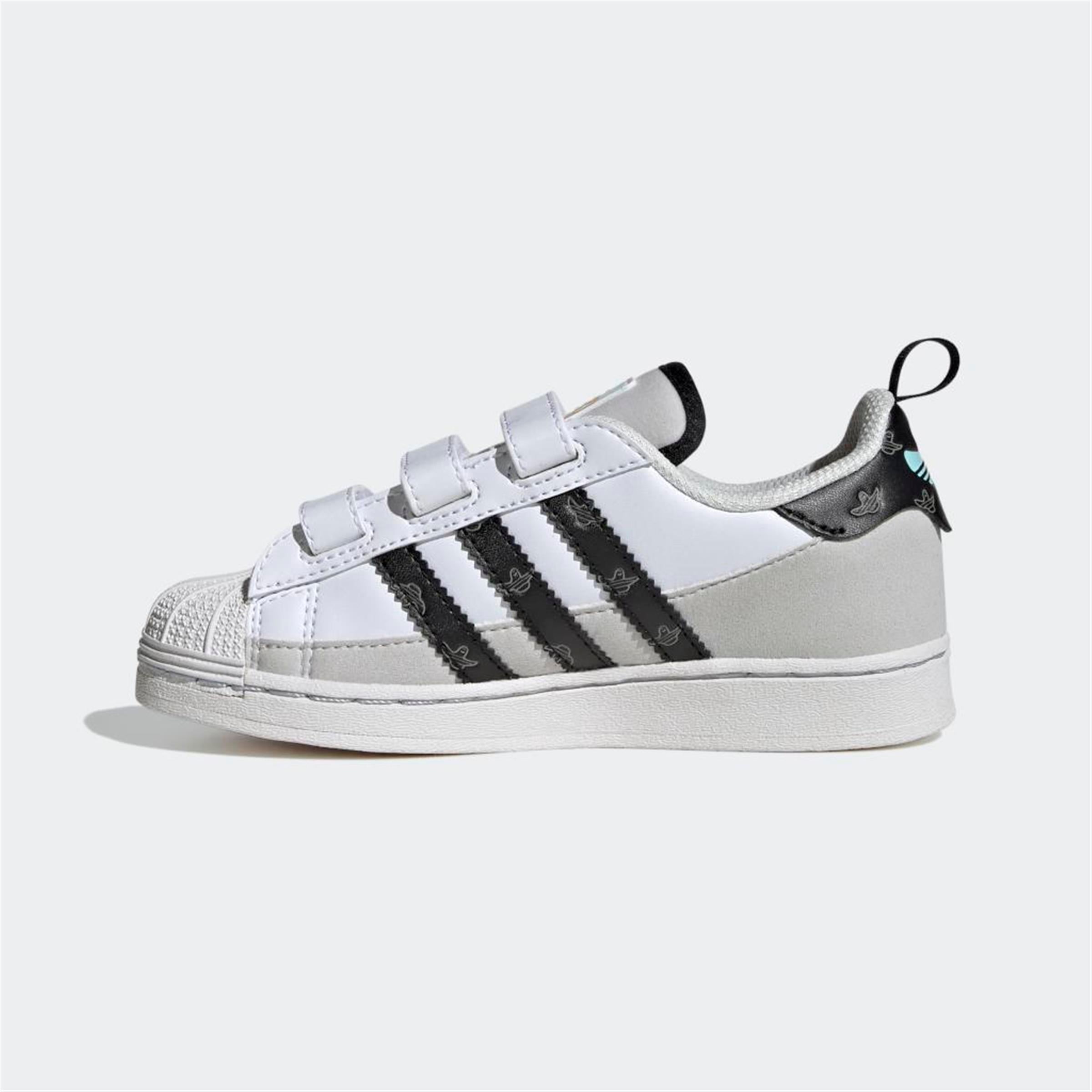 SUPERSTAR CF C