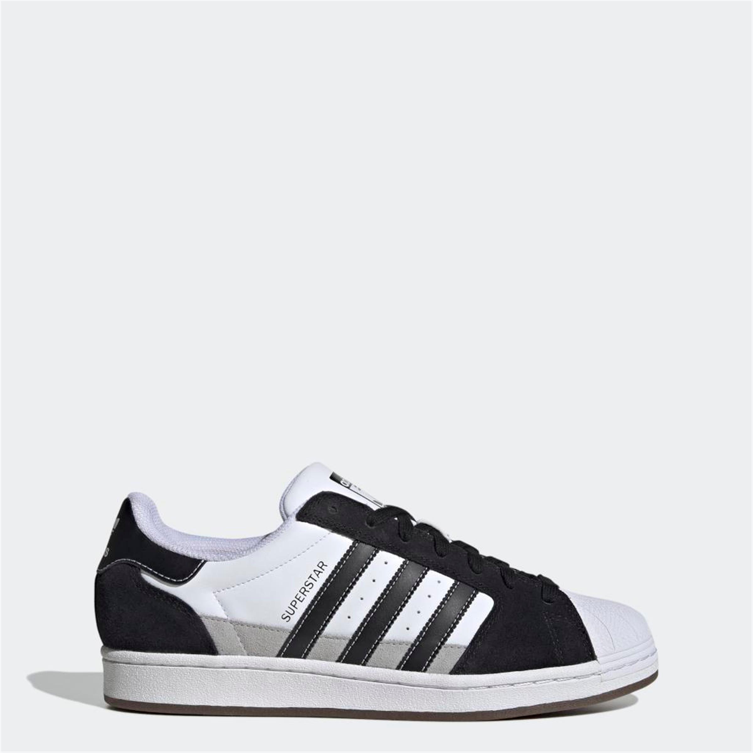 SUPERSTAR