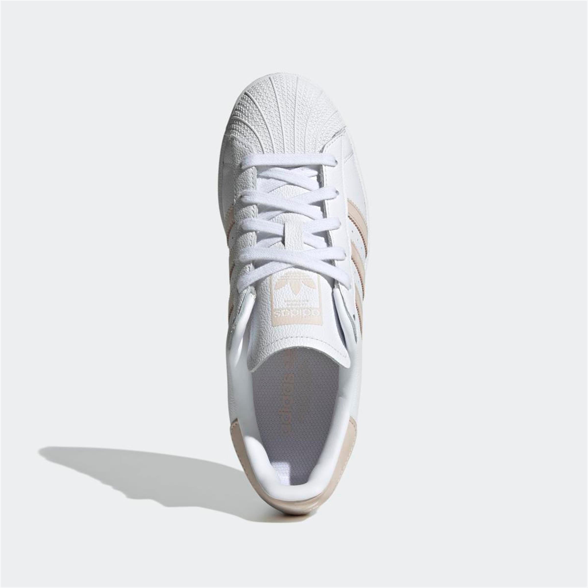 SUPERSTAR W