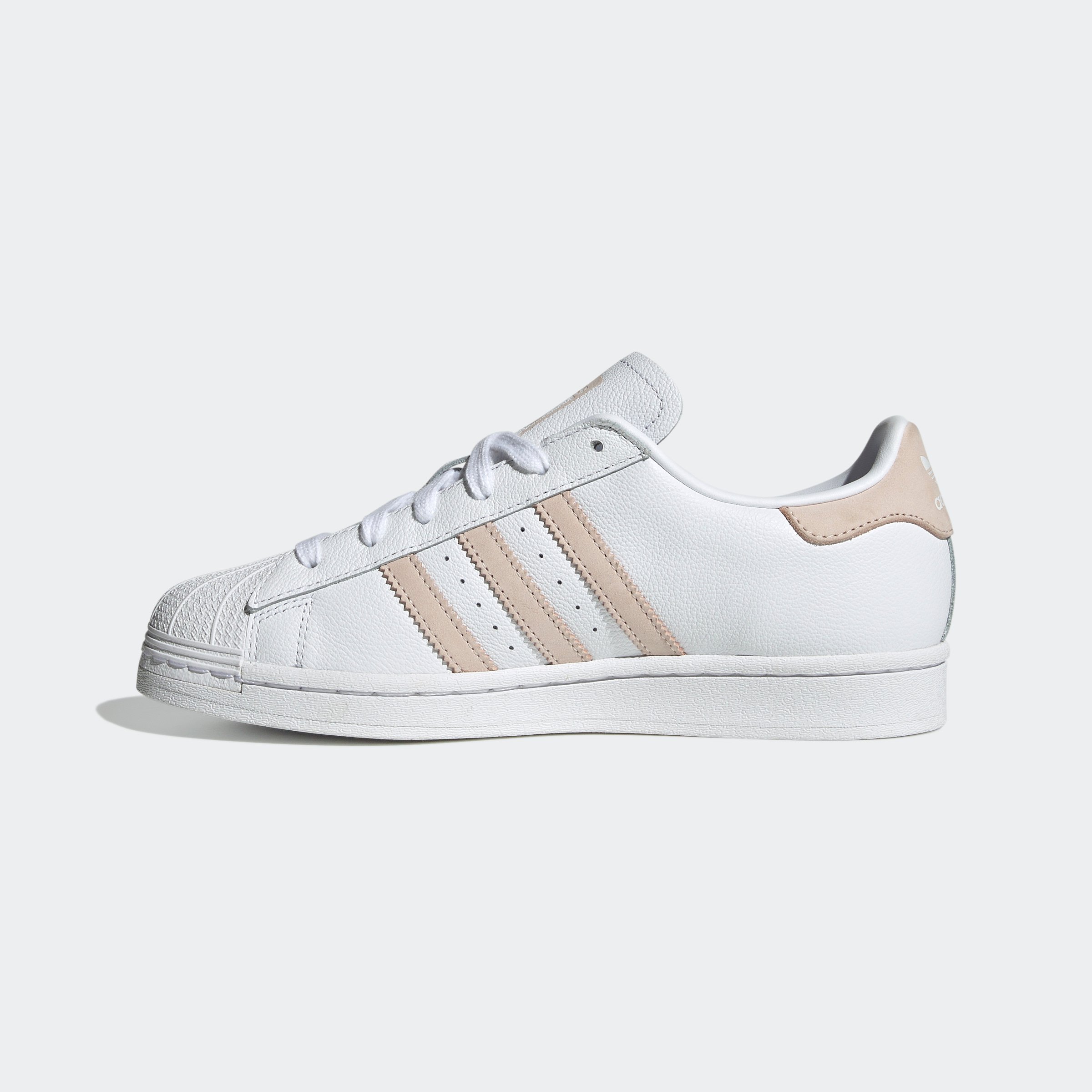 SUPERSTAR W