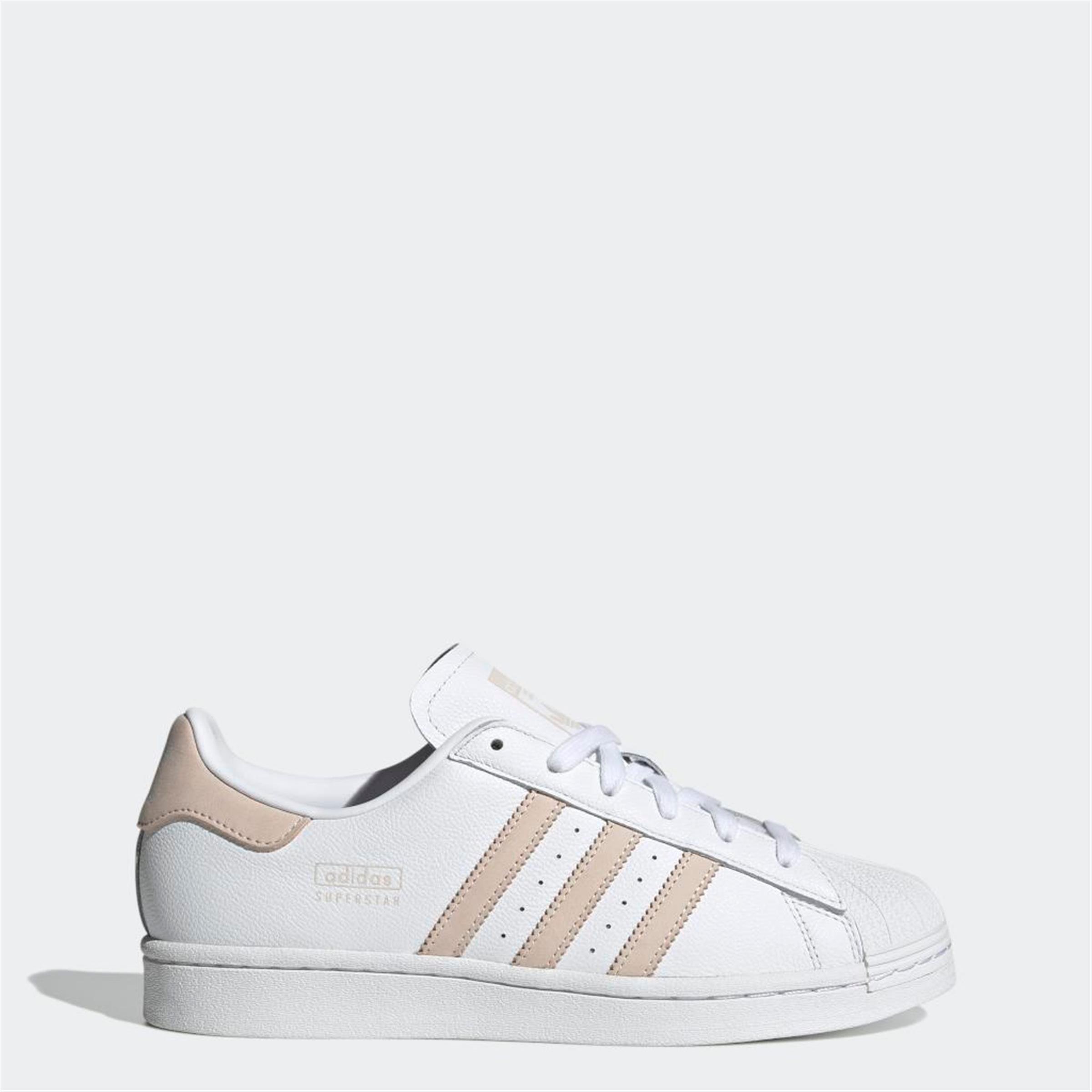SUPERSTAR W