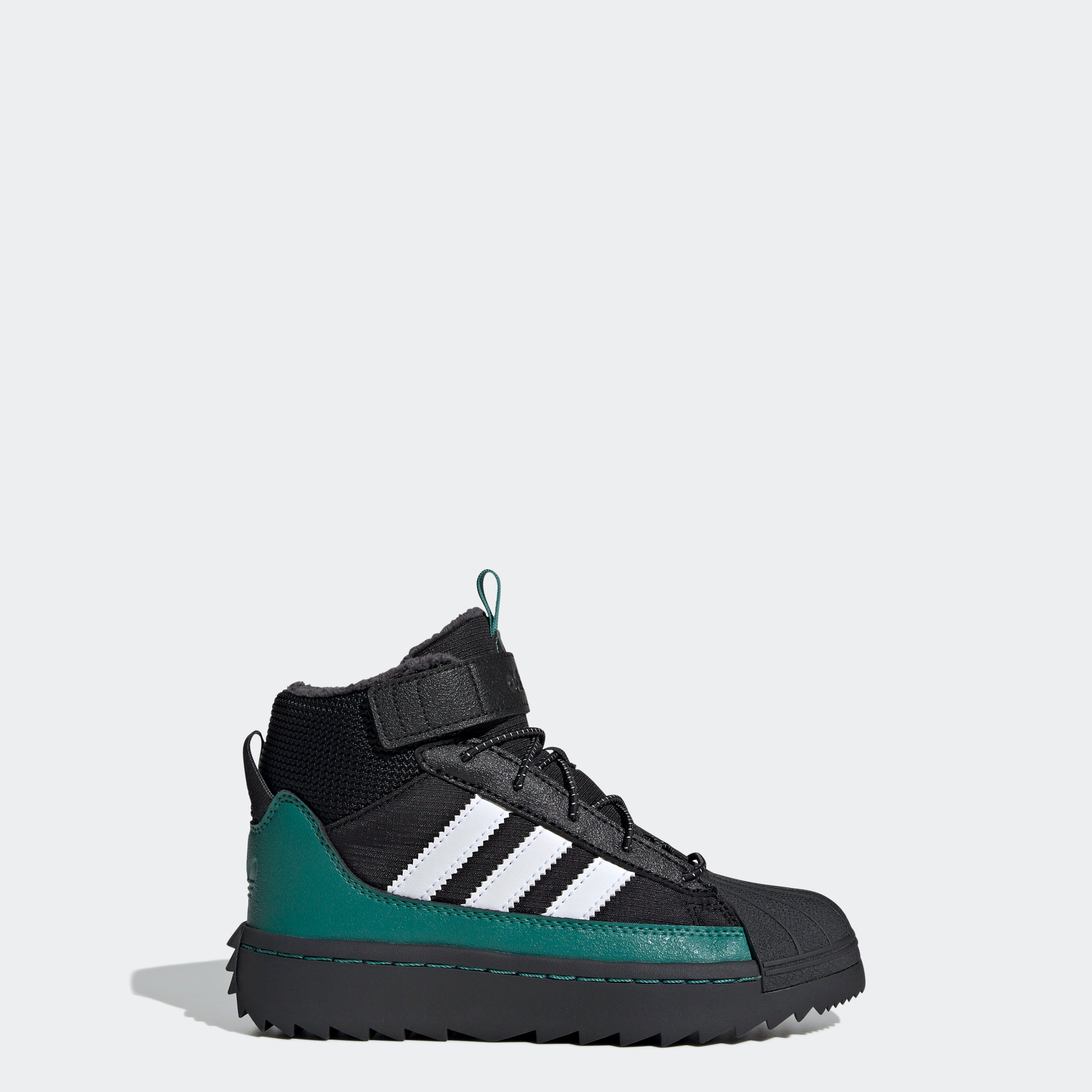 SUPERSTAR WINTER TREK C