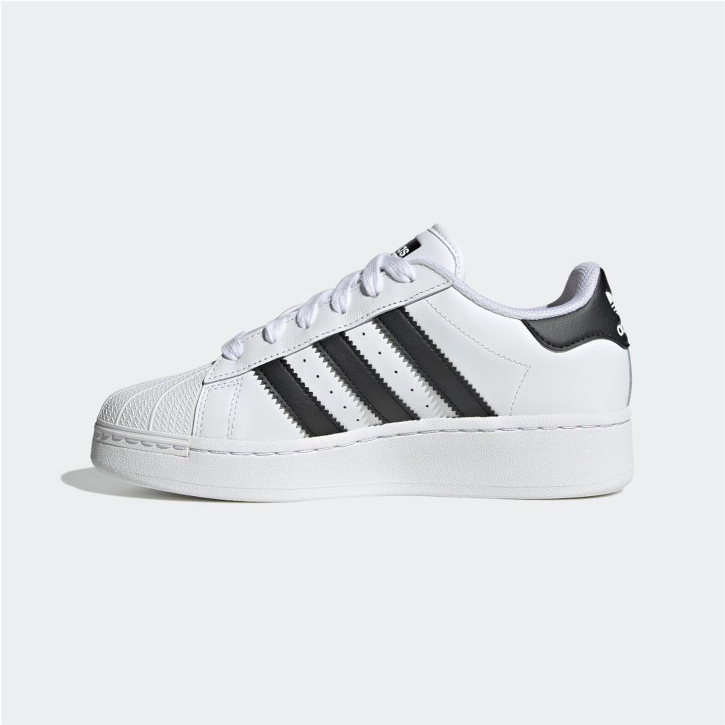 SUPERSTAR XLG W