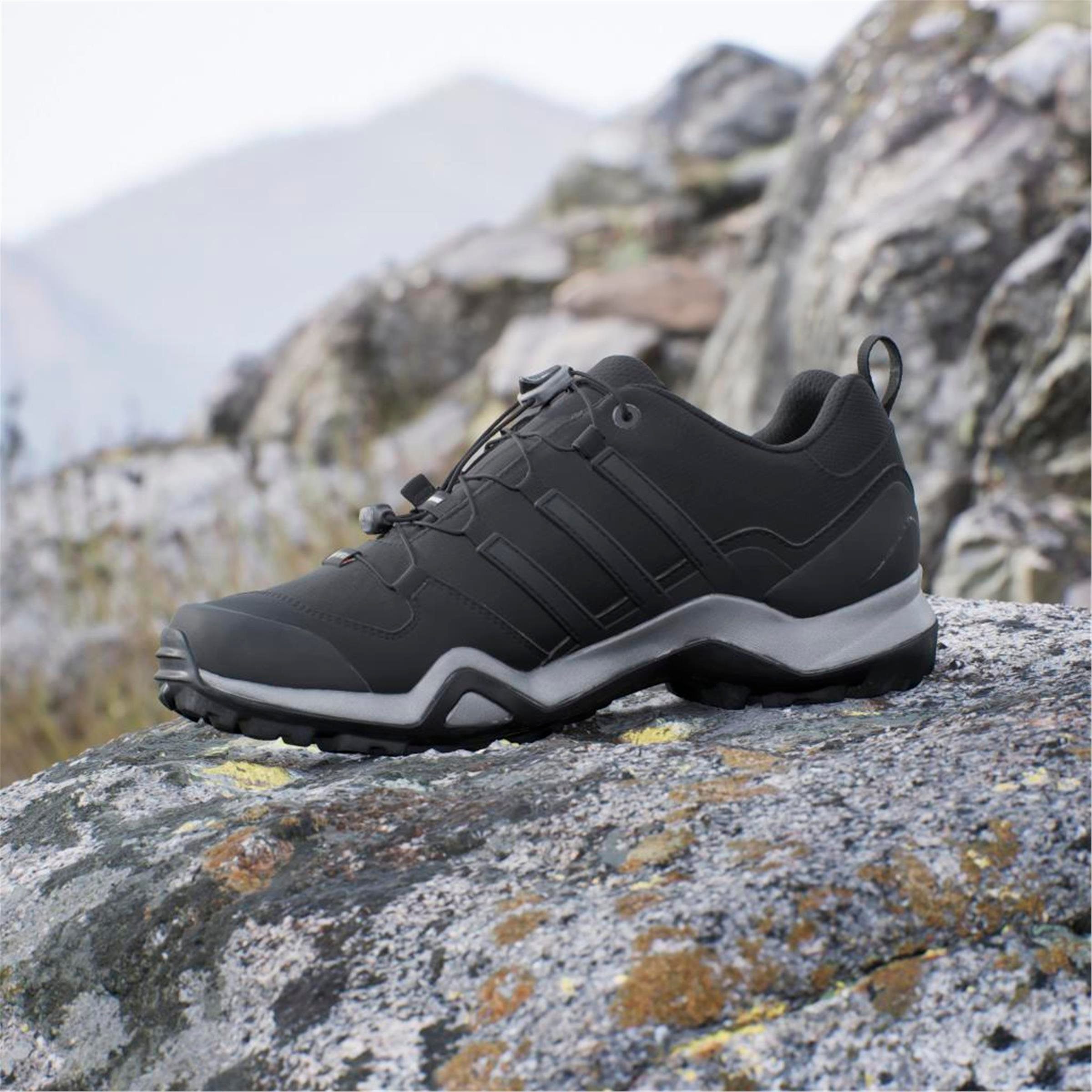 TERREX SWIFT R2 GTX