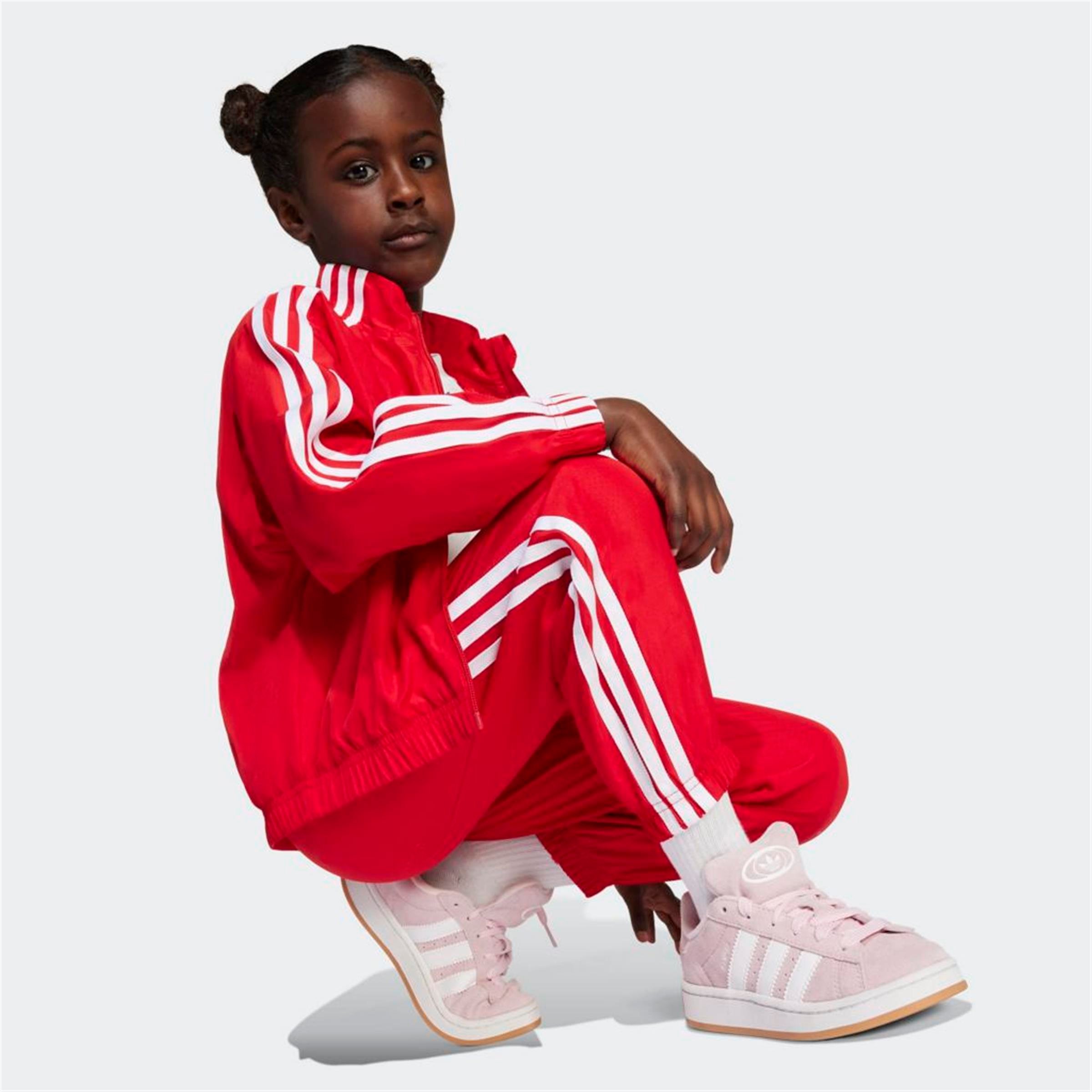 TRACKSUIT