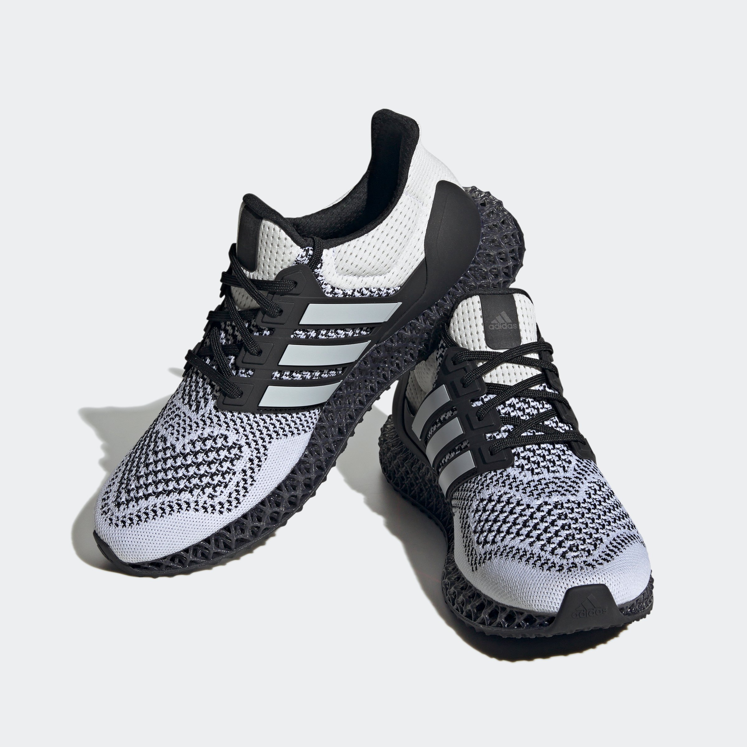 ULTRA 4D