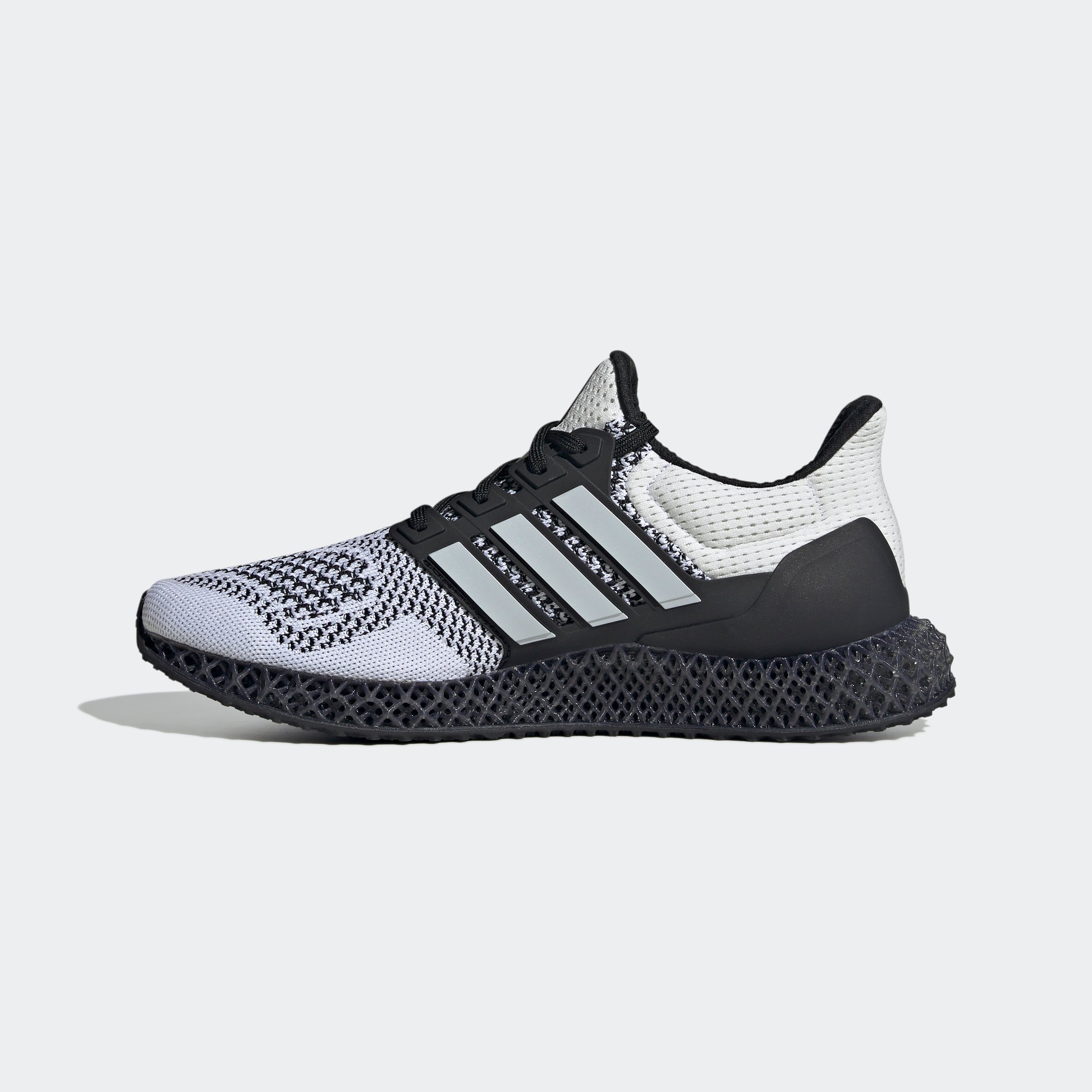 ULTRA 4D
