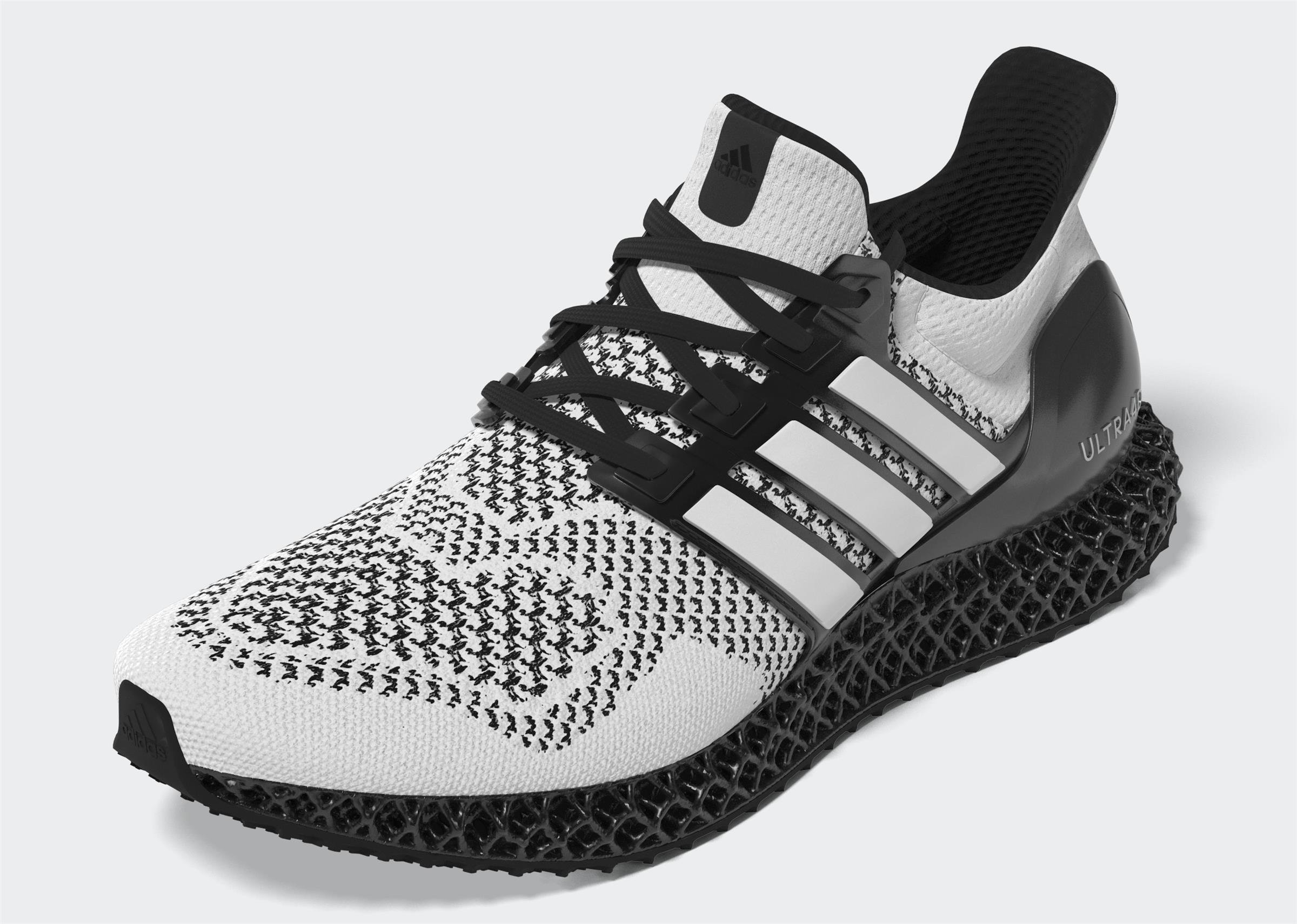 ULTRA 4D