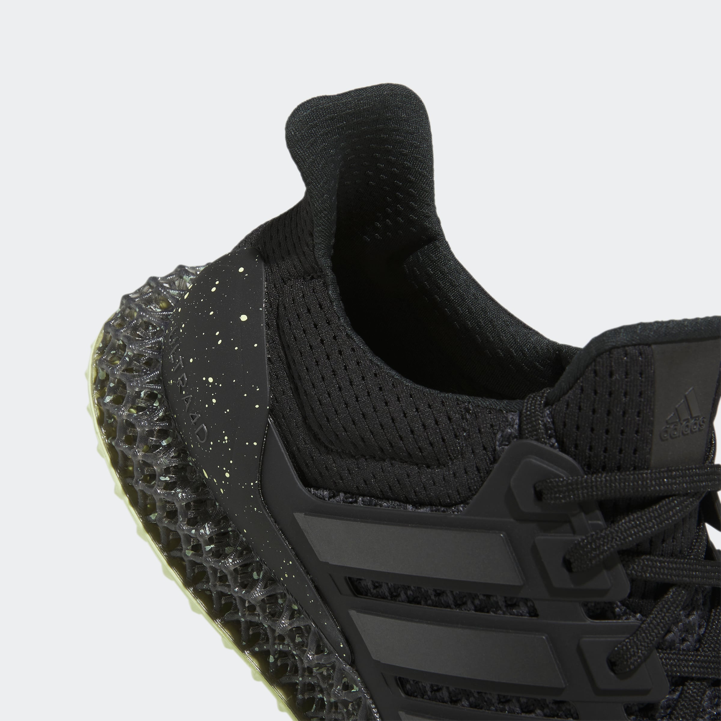 ULTRA 4D
