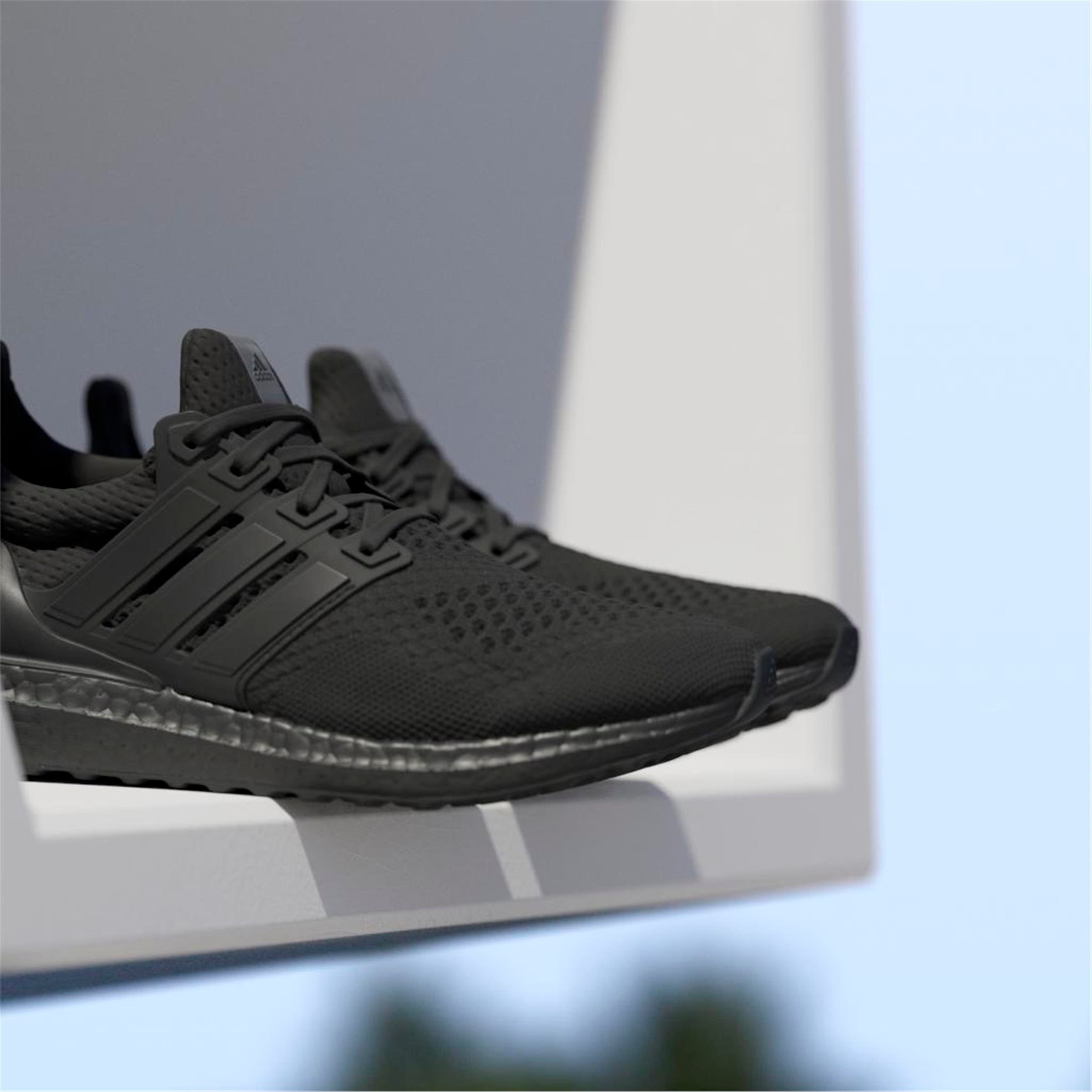 ULTRABOOST 1.0 W