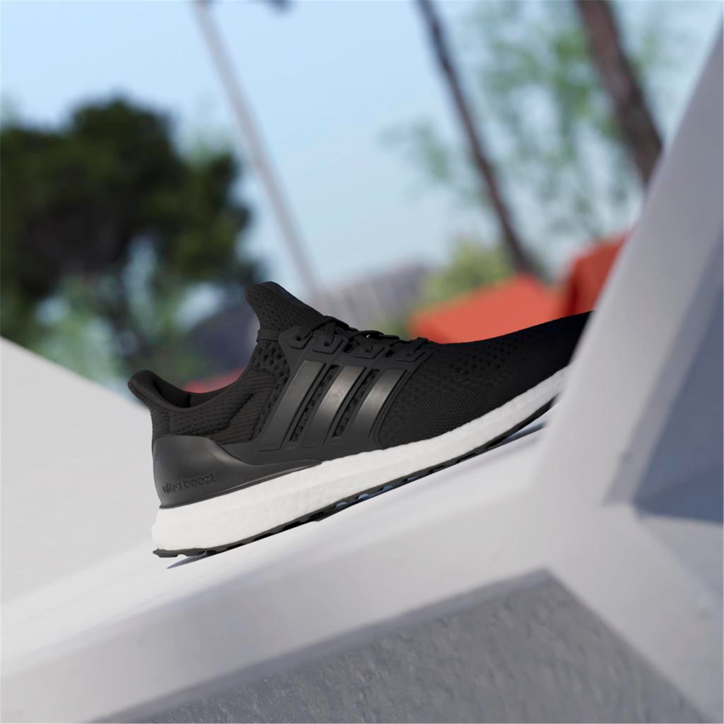 ULTRABOOST 1.0