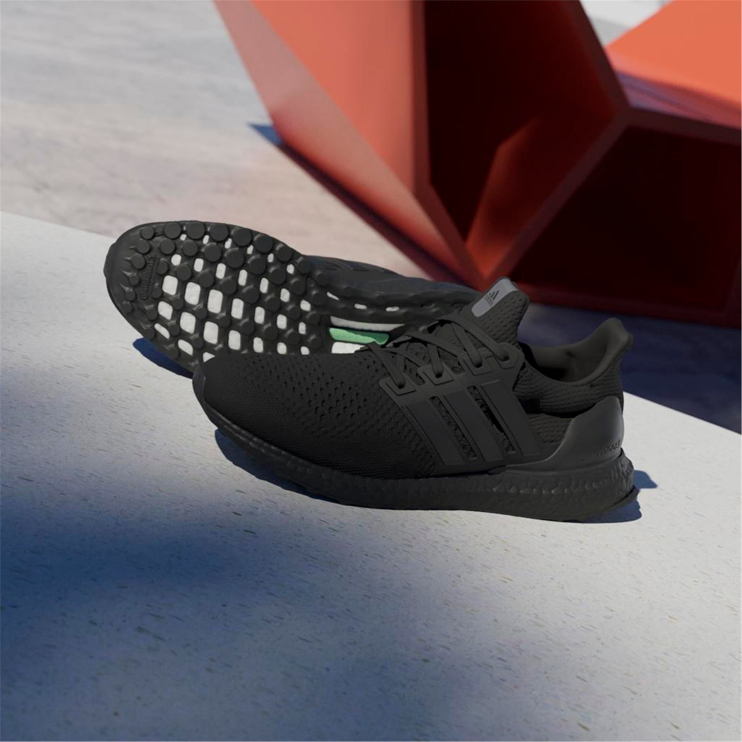 ULTRABOOST 1.0